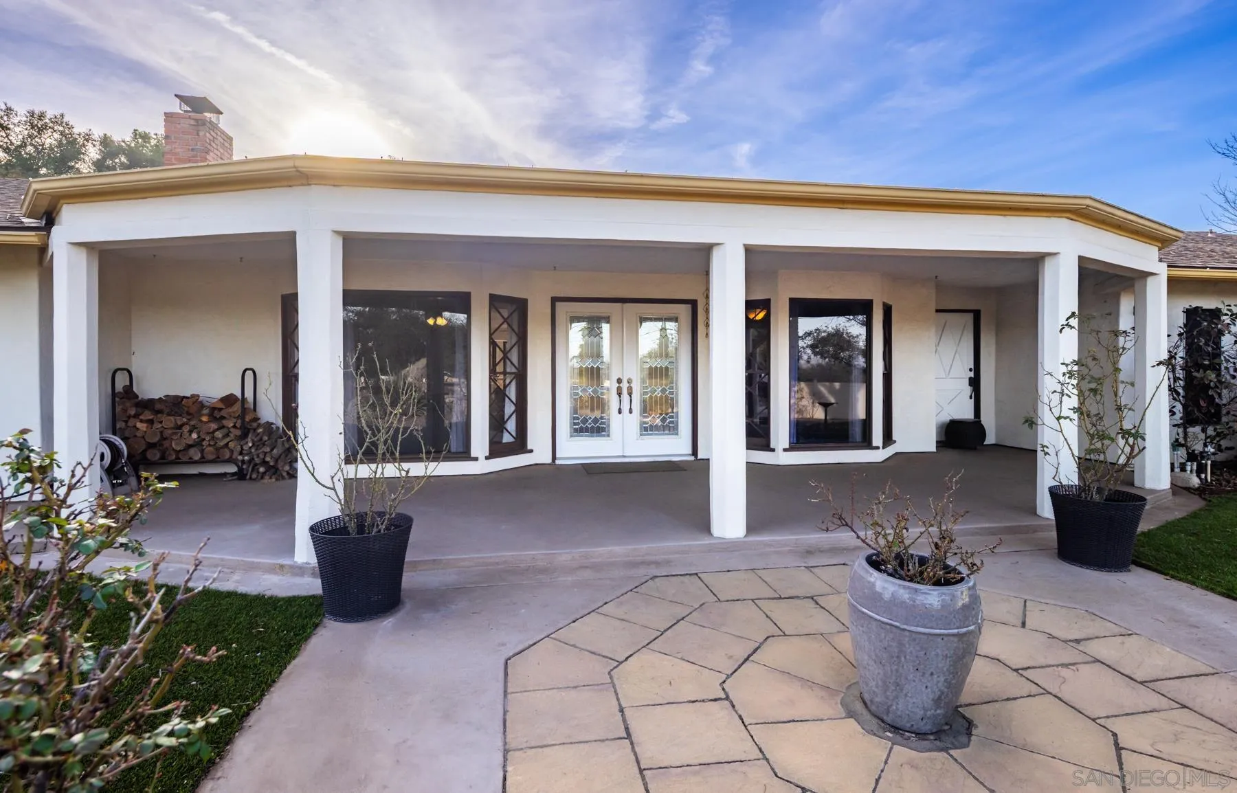 https://cdn.realtyfeed.com/cdn/127/250036108/b84bf4a768278eedfbd6d4c13504be03.webp
