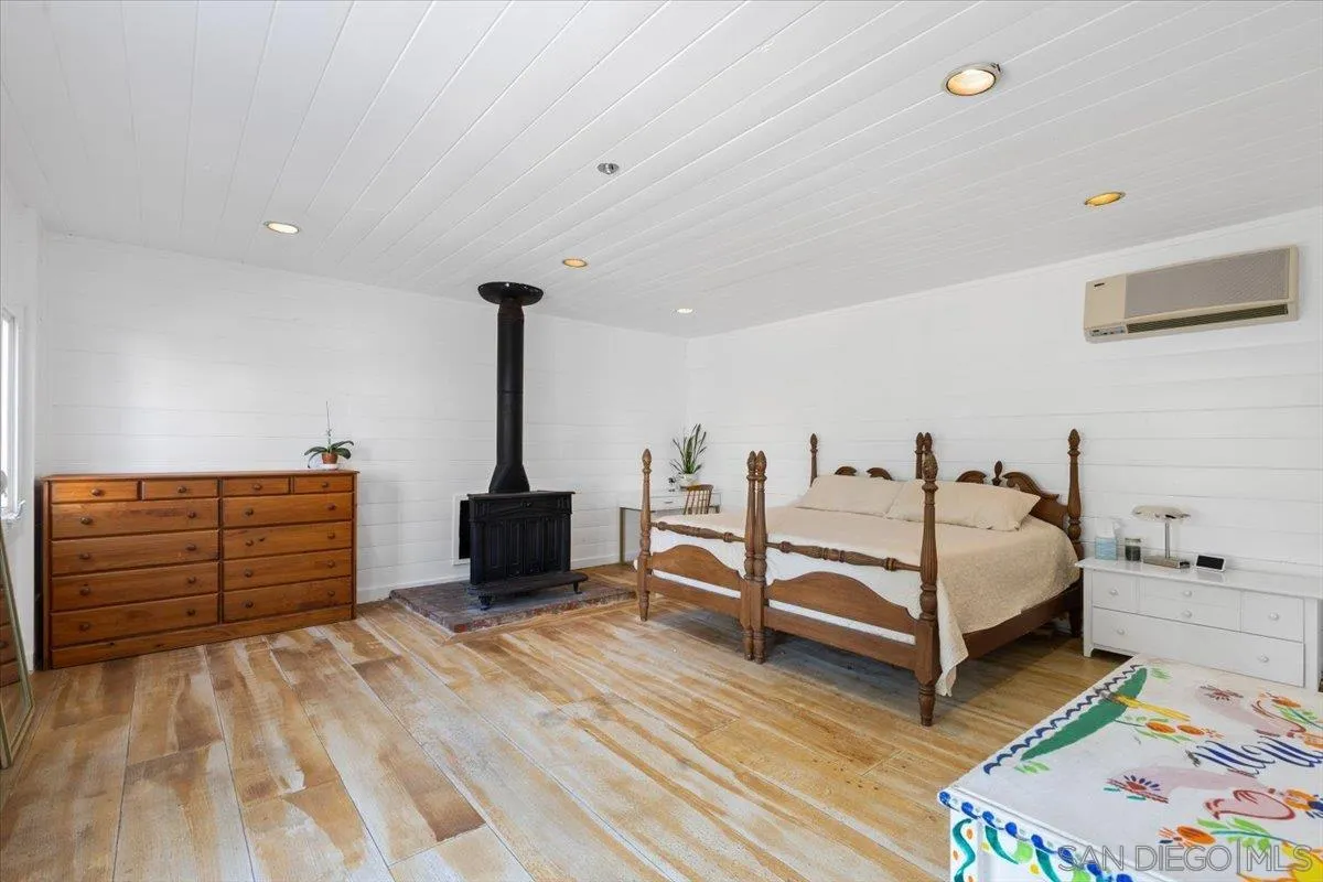 https://cdn.realtyfeed.com/cdn/127/250036112/5950dae99a7293236ca0913e66c2f655.webp