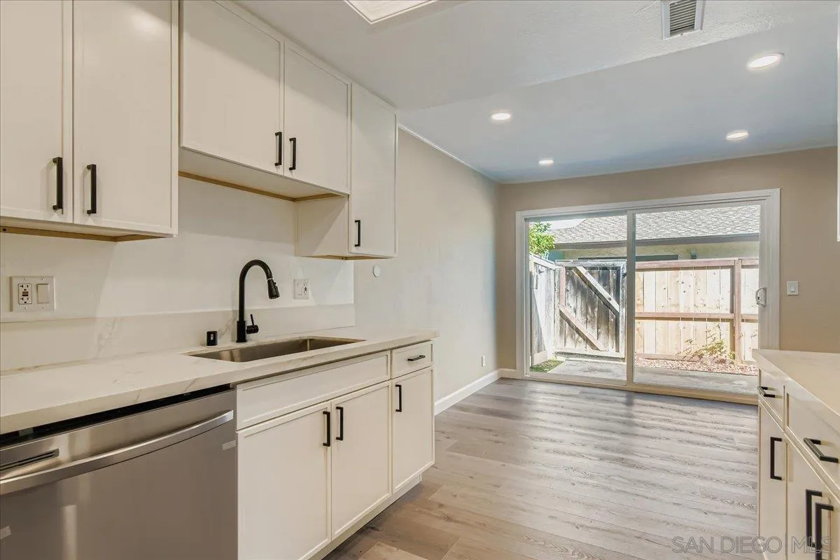 Photo #9: 250036116 Listing: Photo #9