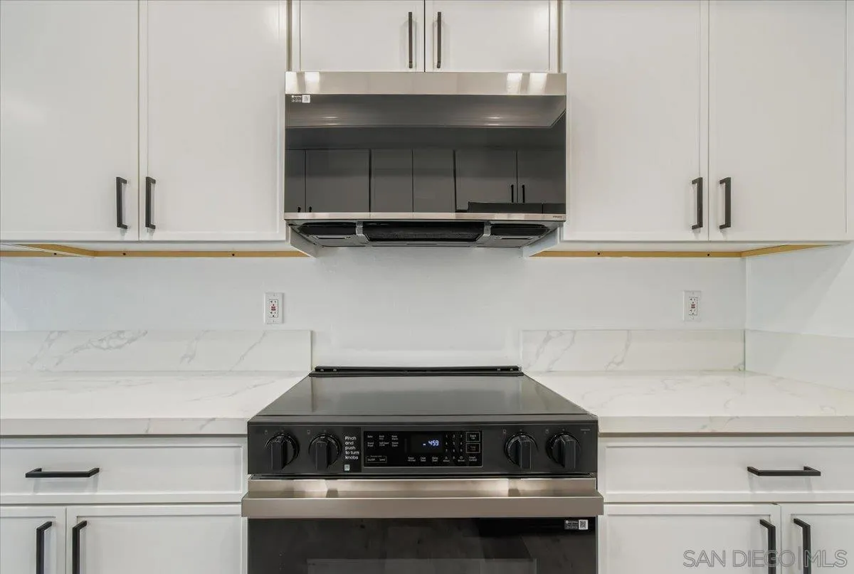 Photo #10: 250036116 Listing: Photo #10