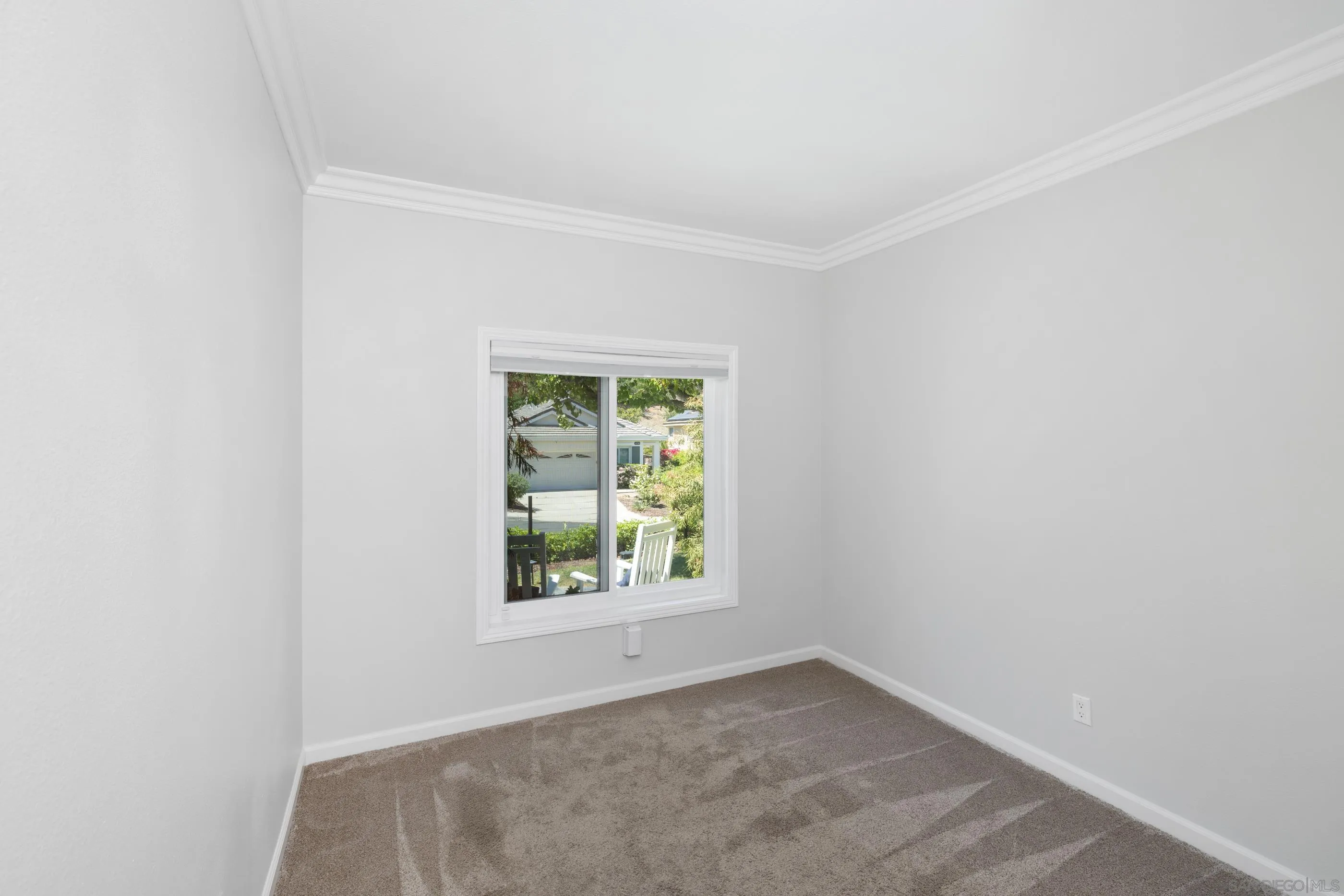 https://cdn.realtyfeed.com/cdn/127/250036118/0cc055b1628248658d6123e211bb0c9c.webp