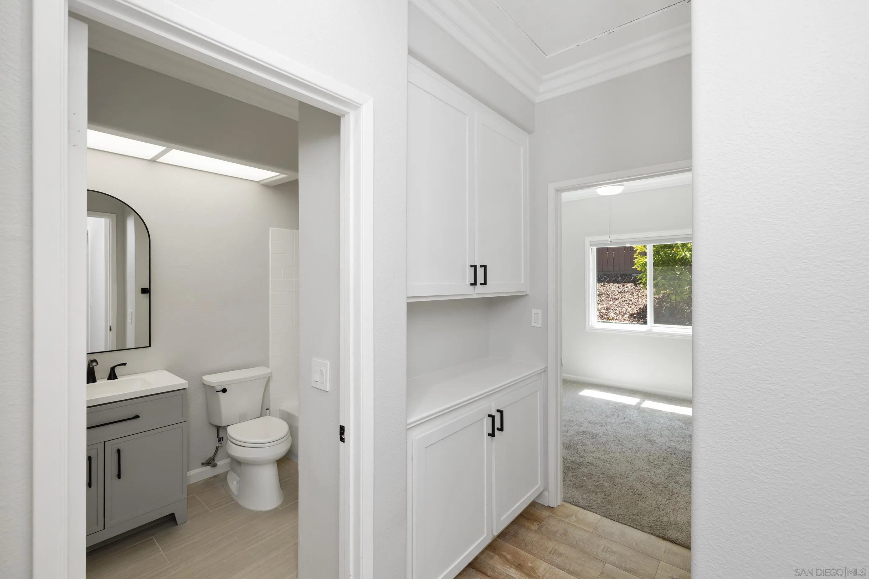 https://cdn.realtyfeed.com/cdn/127/250036118/d27c7139b2673e9615ef8e222d8c8e9a.webp