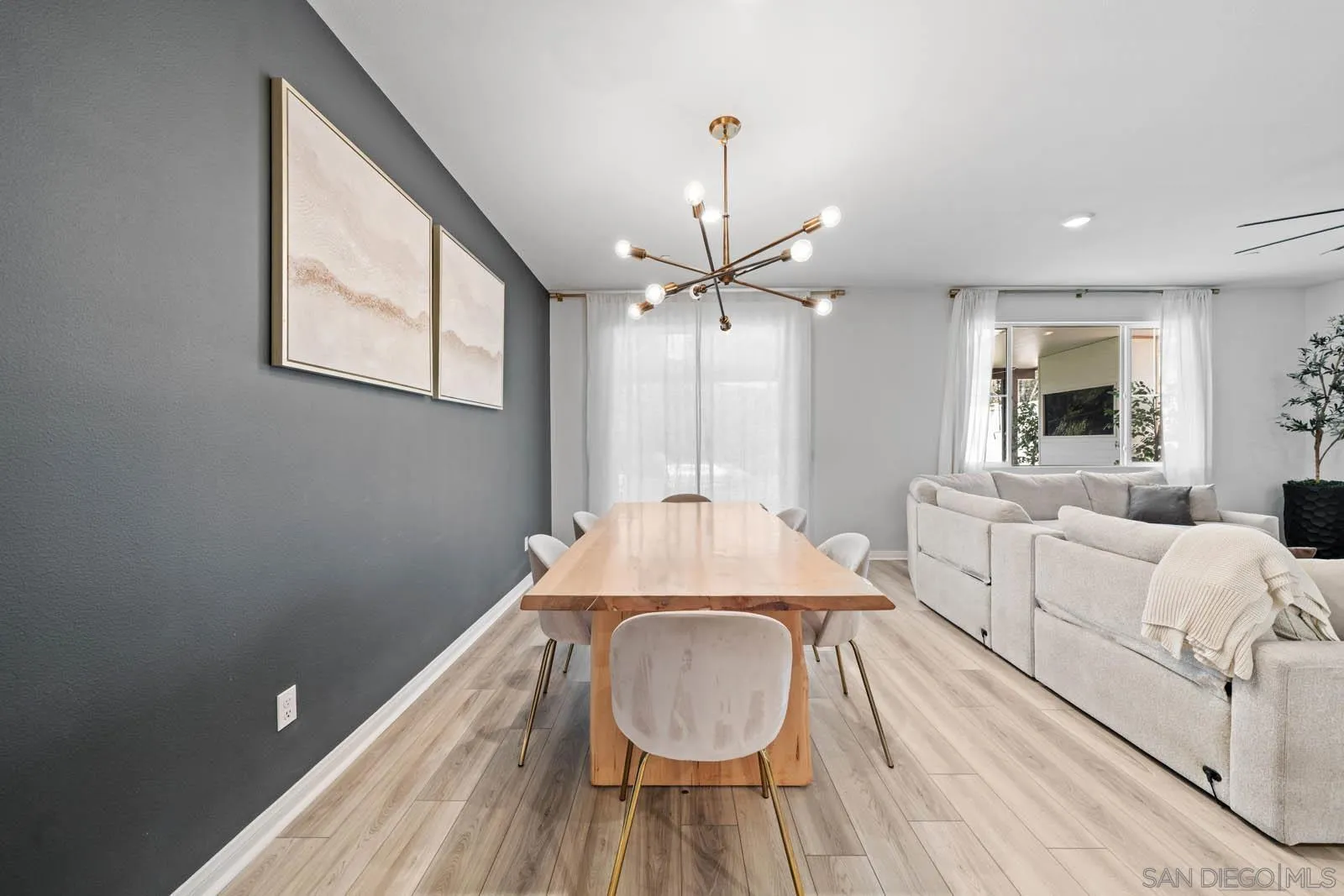 https://cdn.realtyfeed.com/cdn/127/250036127/6130a84fc7fcc2e171bad0cb0c5c616c.webp