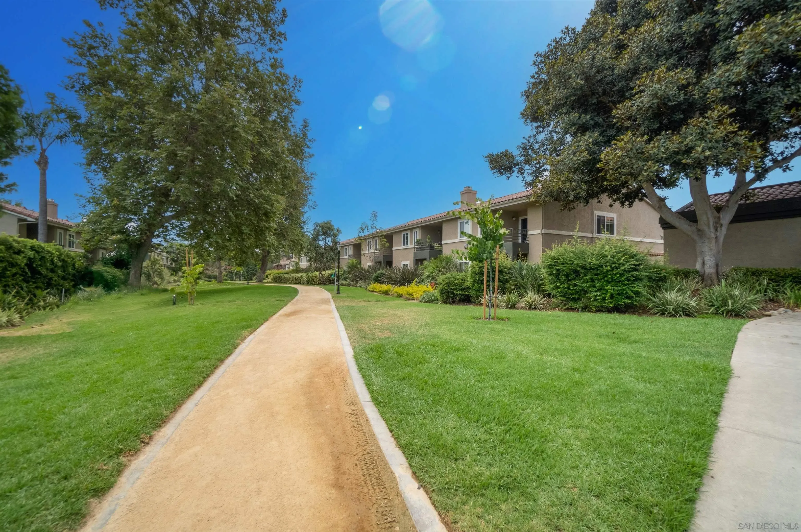 https://cdn.realtyfeed.com/cdn/127/250036129/73c3e39aebb7449a6d3ffcdb62dcecd9.webp