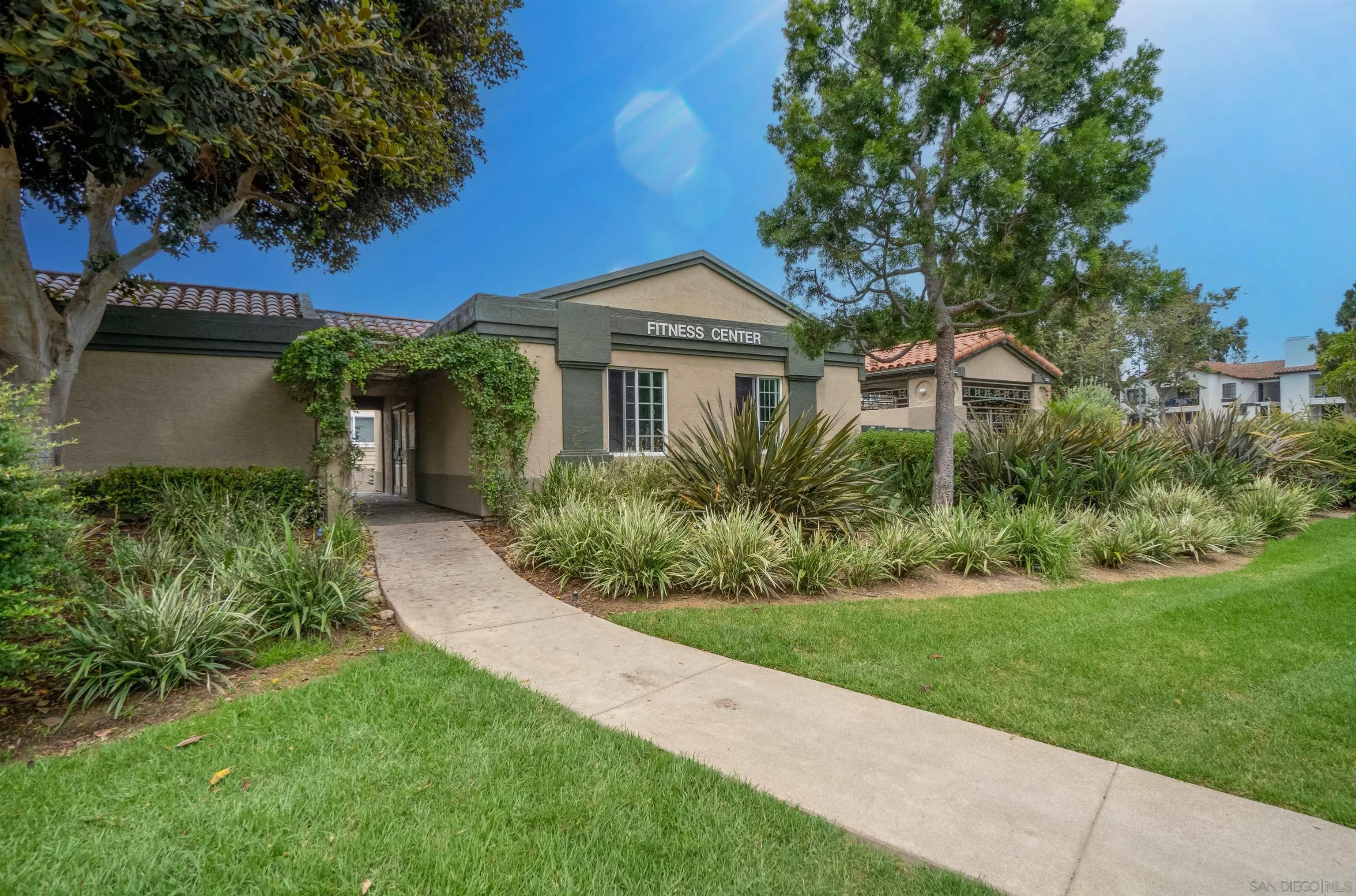 https://cdn.realtyfeed.com/cdn/127/250036129/ab148c0cf1fade16d824b793cc2d7fa4.webp