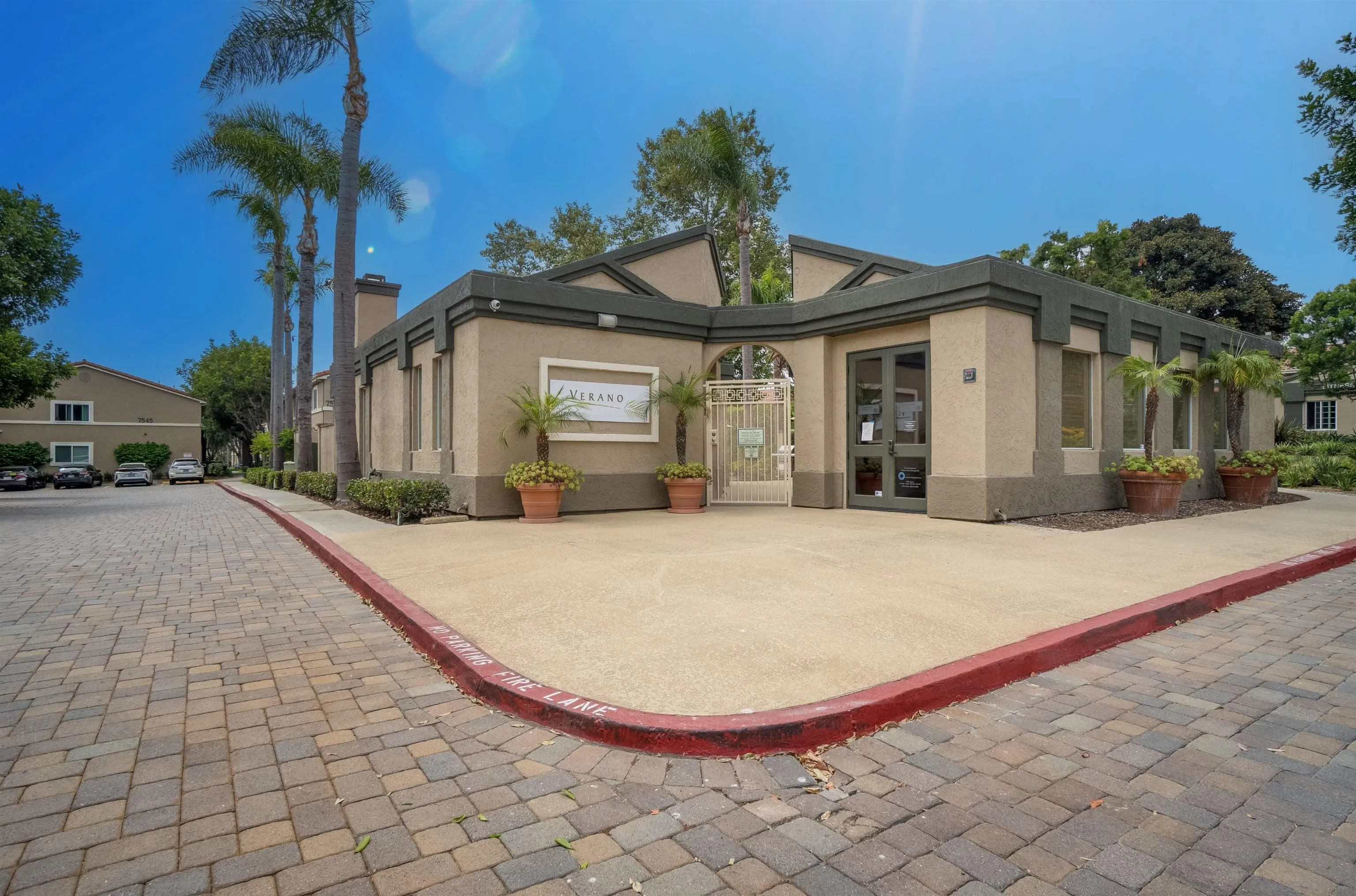 https://cdn.realtyfeed.com/cdn/127/250036129/badd272fe30b153a44605f4b0ff83e30.webp