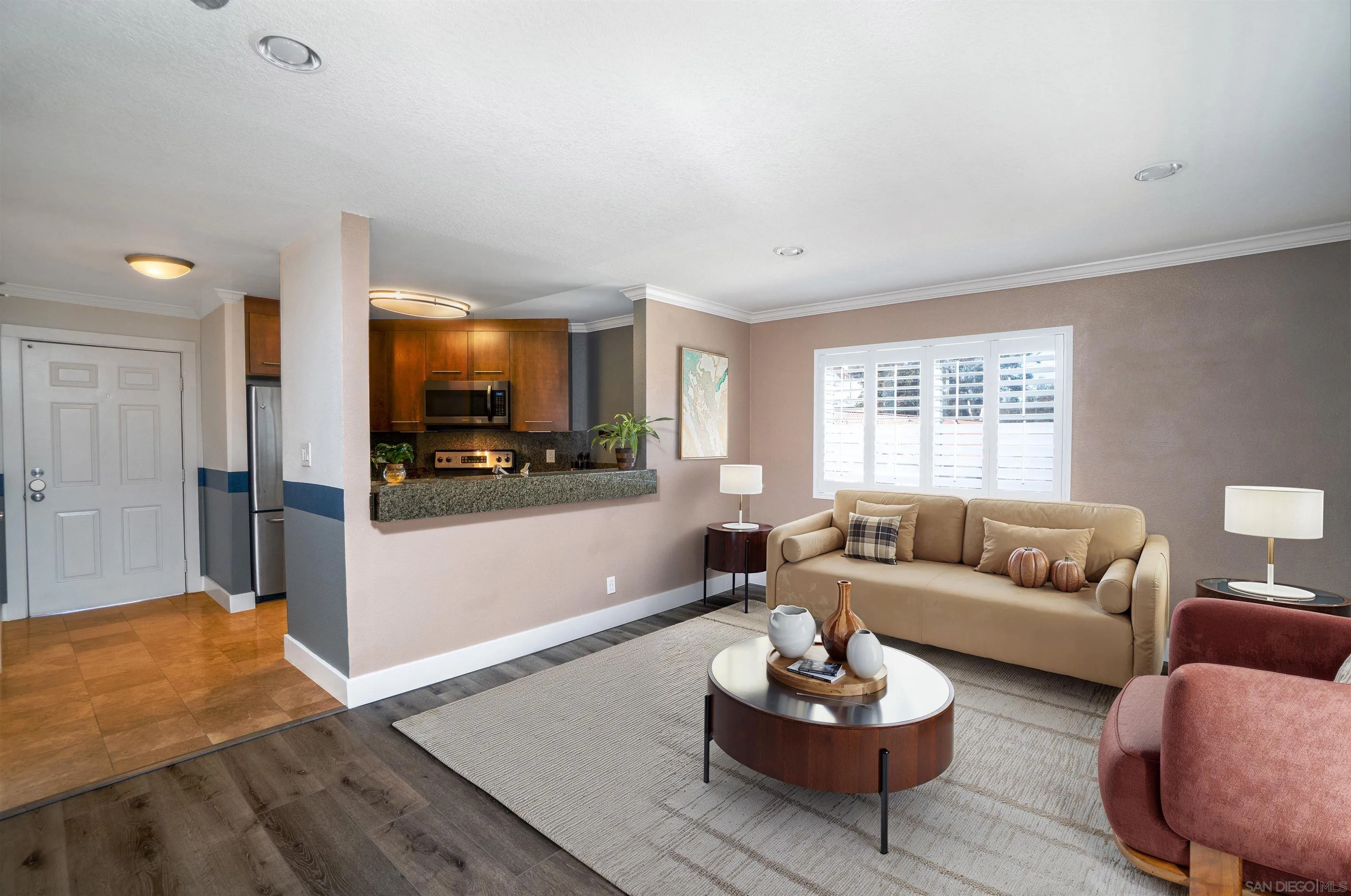 https://cdn.realtyfeed.com/cdn/127/250036129/ed5c97bdbcc8d6cdcbd216b22464e316.webp