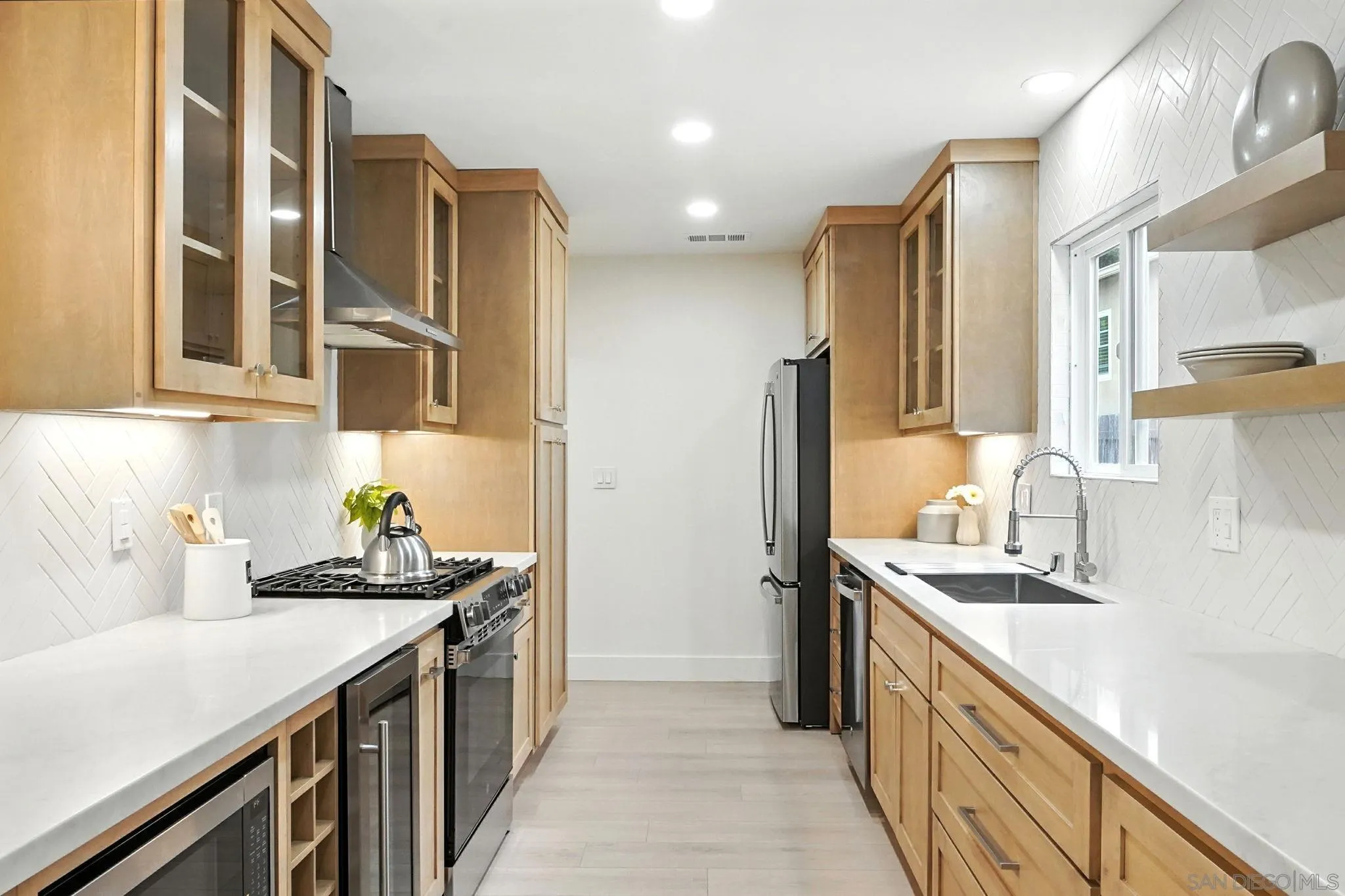 https://cdn.realtyfeed.com/cdn/127/250036141/e1c21d643a013b81c45573ccecc6f0a1.webp