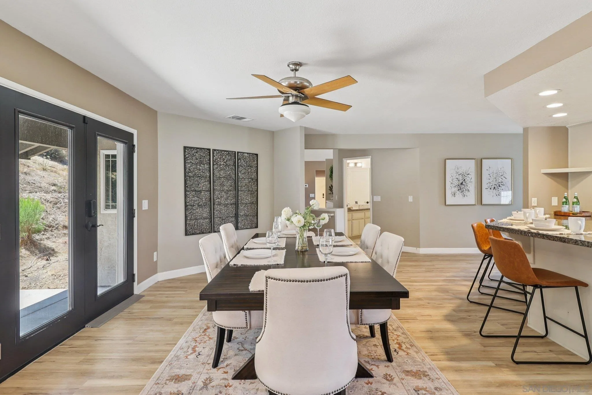 https://cdn.realtyfeed.com/cdn/127/250036142/1d633a50e049a704bd8d2ca2552acd5a.webp