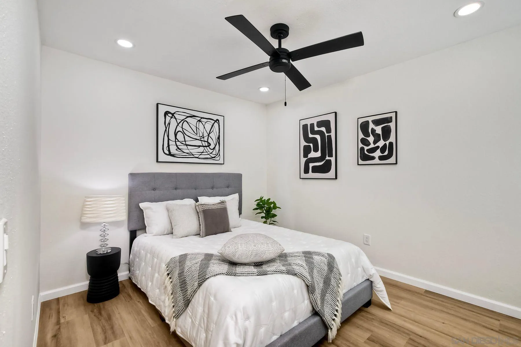 https://cdn.realtyfeed.com/cdn/127/250036144/1b6df9ef7181edc724712022461ca881.webp