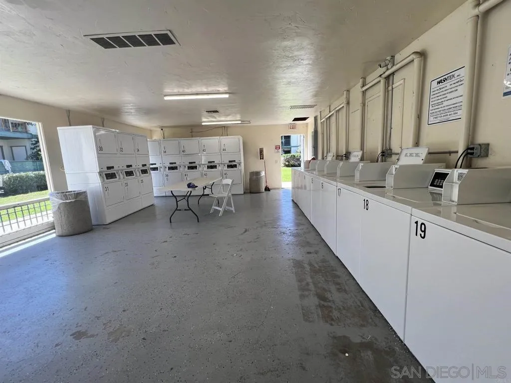 https://cdn.realtyfeed.com/cdn/127/250036144/42dfed81eda126b2f664ddf32c93a0d6.webp