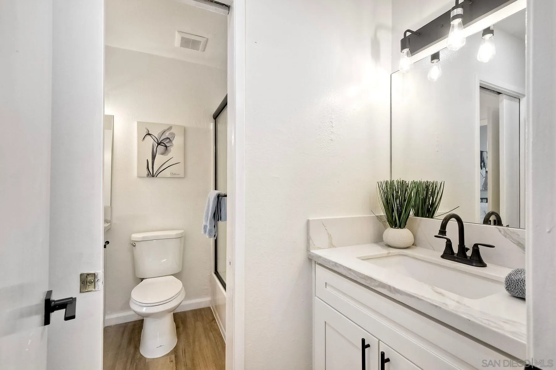 https://cdn.realtyfeed.com/cdn/127/250036144/7a64d1976b35c1532af8291a8d969356.webp