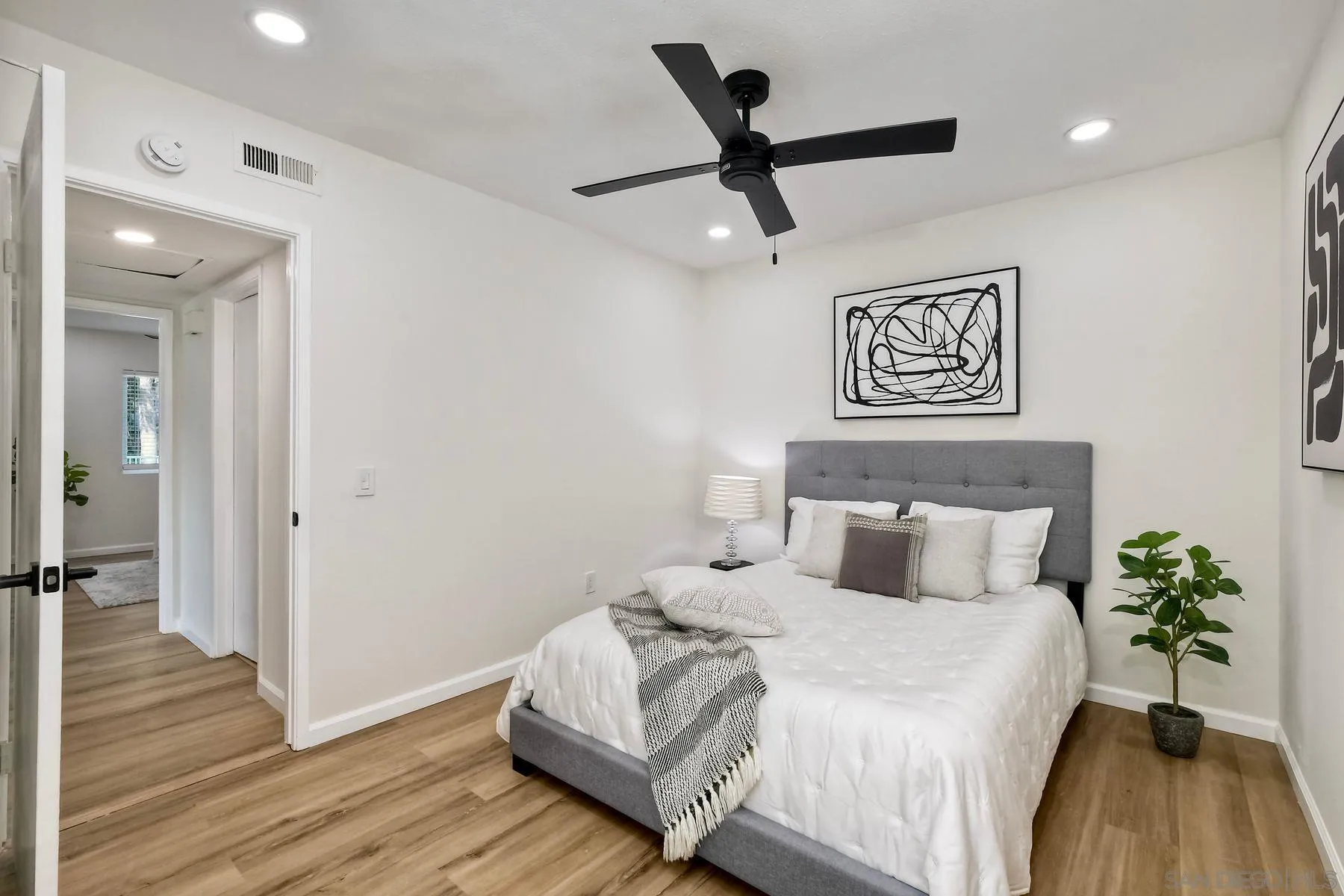 https://cdn.realtyfeed.com/cdn/127/250036144/87c31821845dd421fc9bb9447ad81dda.webp