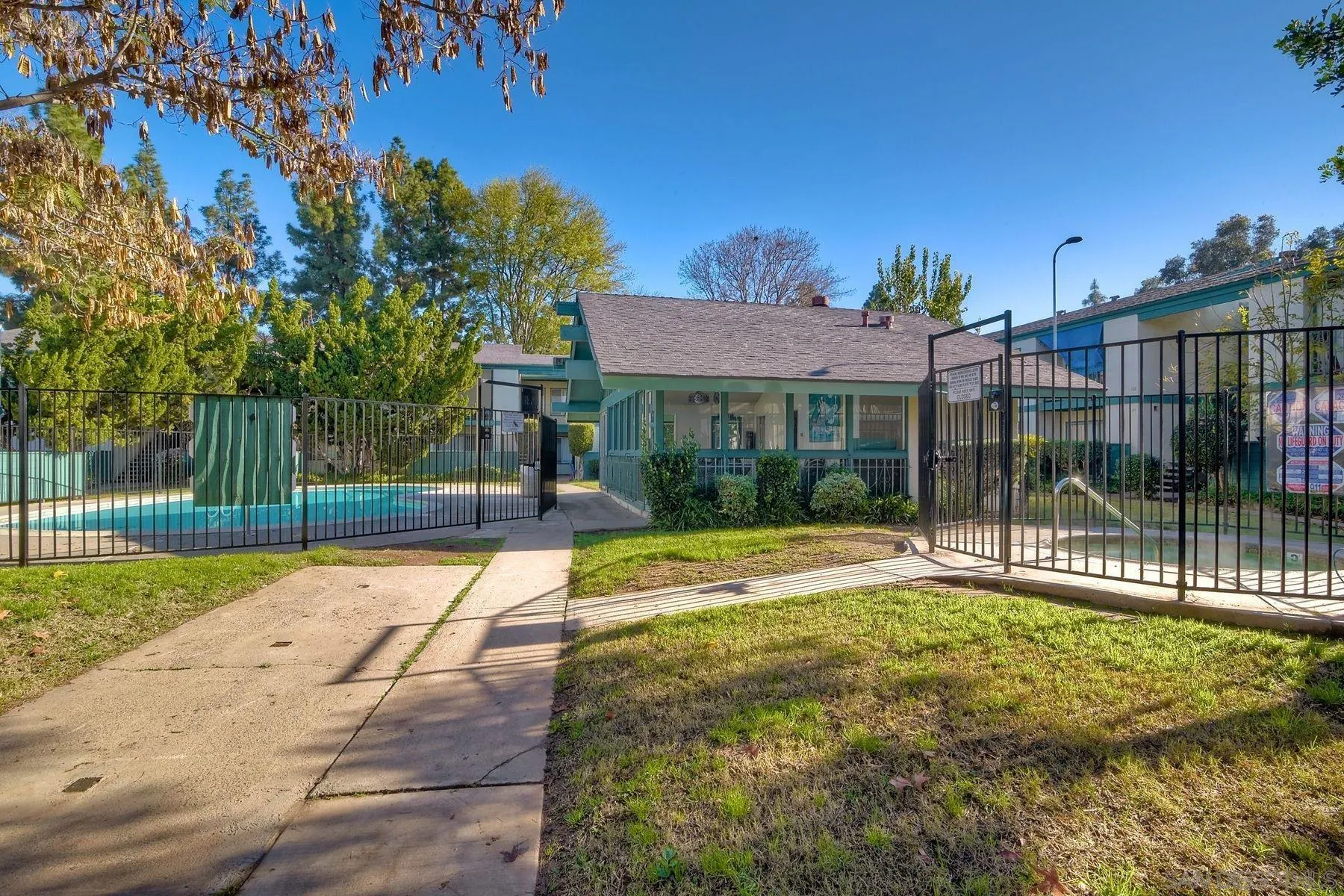 https://cdn.realtyfeed.com/cdn/127/250036144/ab72d8d907ae152de6cd73a6ae3e9989.webp