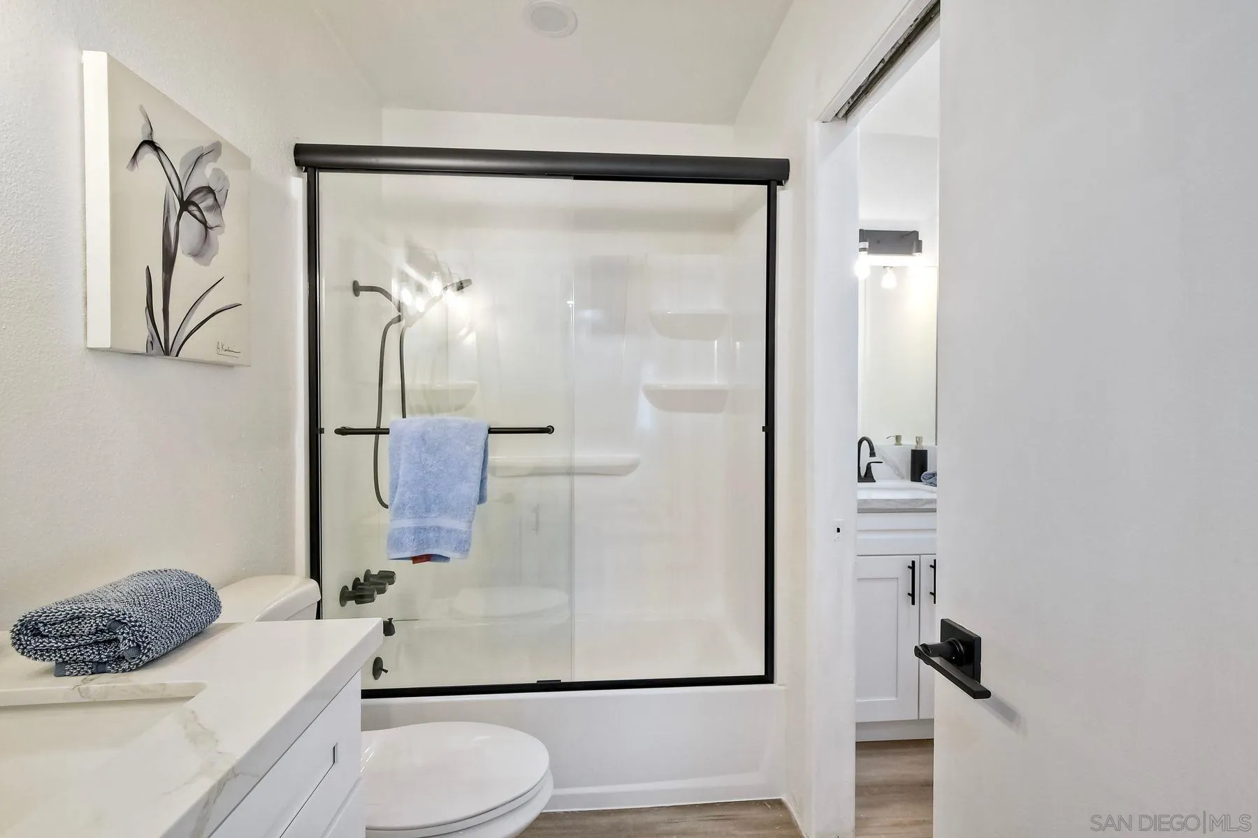 https://cdn.realtyfeed.com/cdn/127/250036144/e46437c11822ed31acee500e52e49841.webp