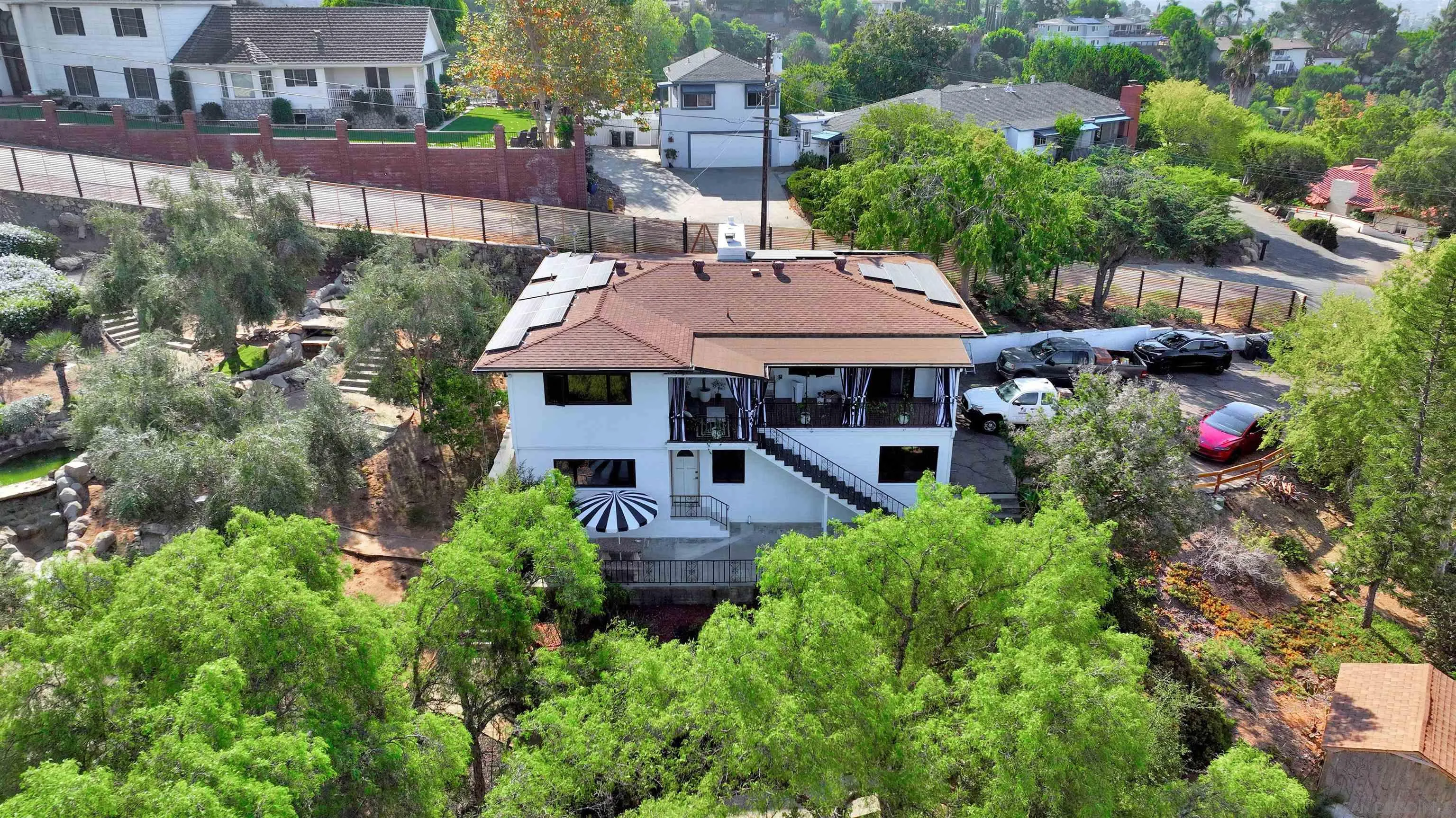 https://cdn.realtyfeed.com/cdn/127/250036147/6fa6e779db426c9c2f8342307e66a941.webp