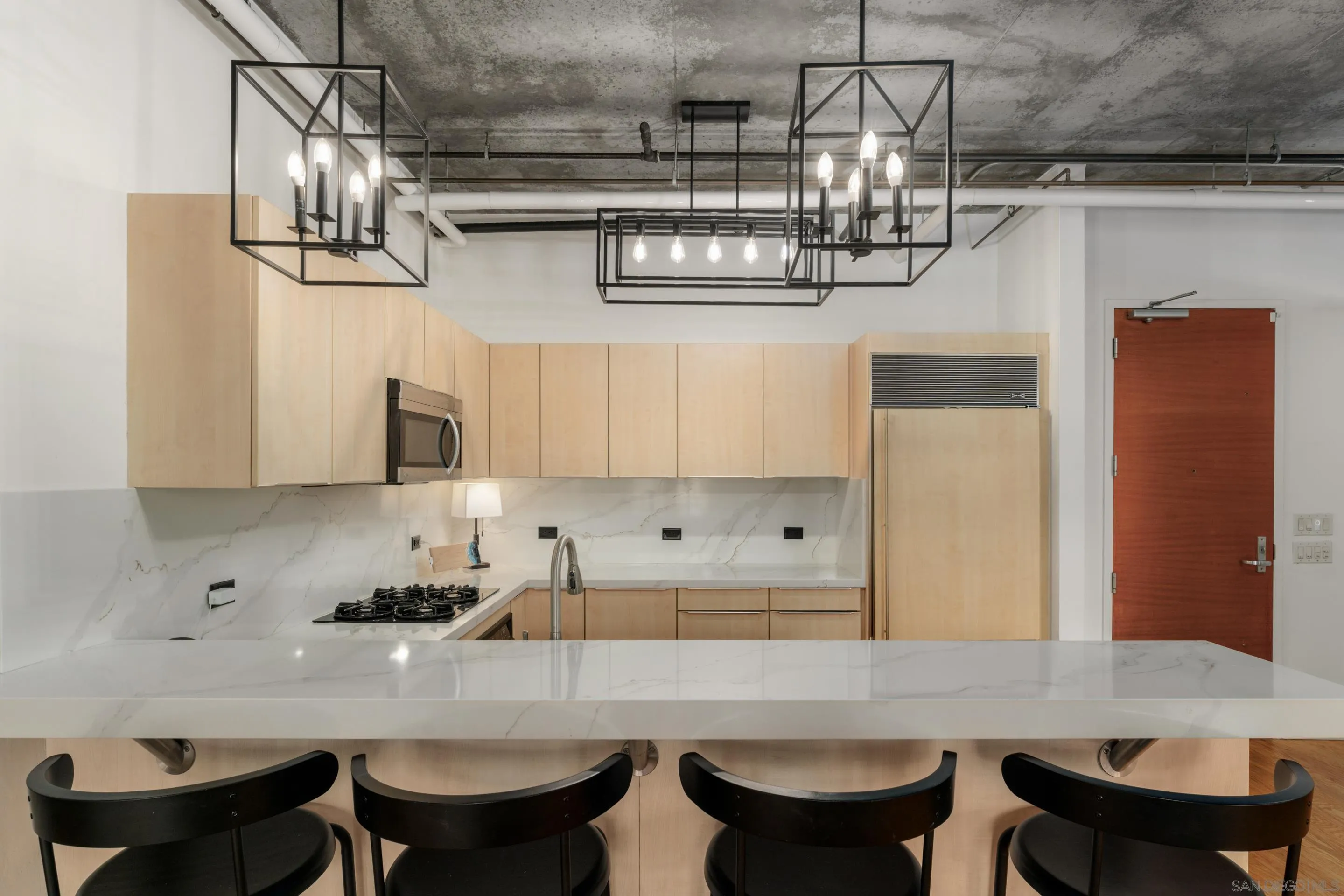 Photo #3: 250036149 Listing 