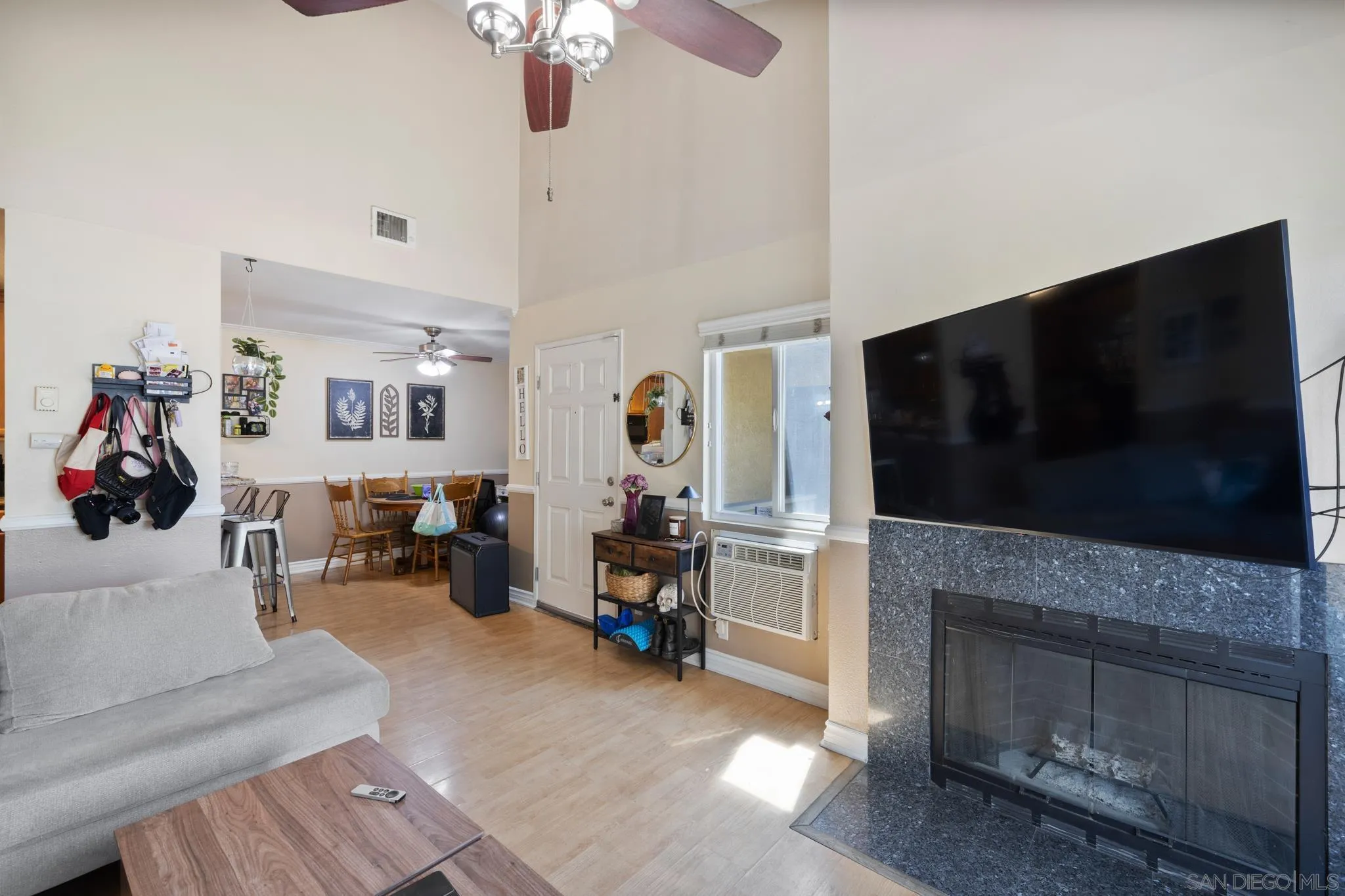 Photo #3: 250036154 Listing 