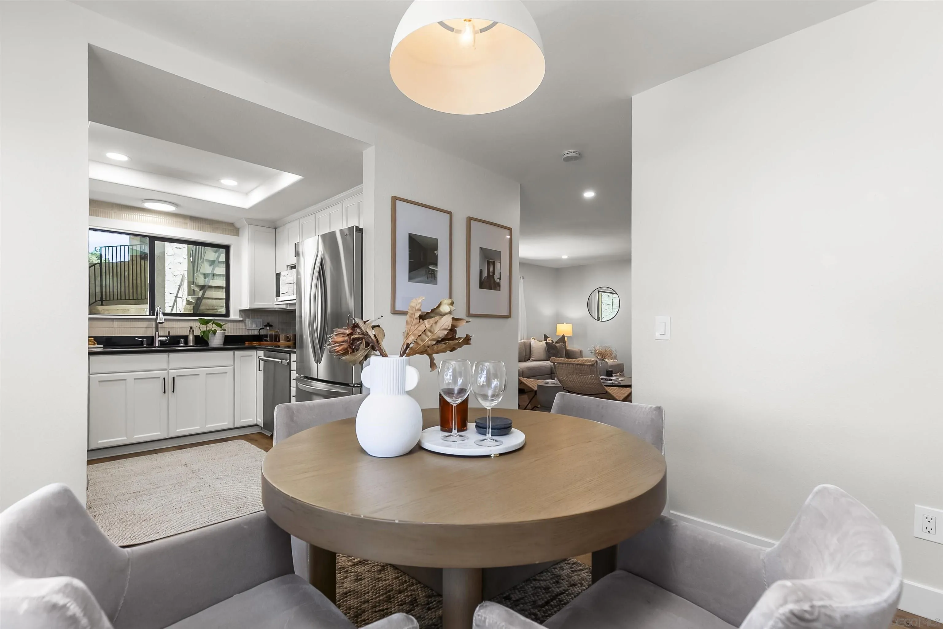 https://cdn.realtyfeed.com/cdn/127/250036159/2400141aac4f1ed842967a5a193017cc.webp