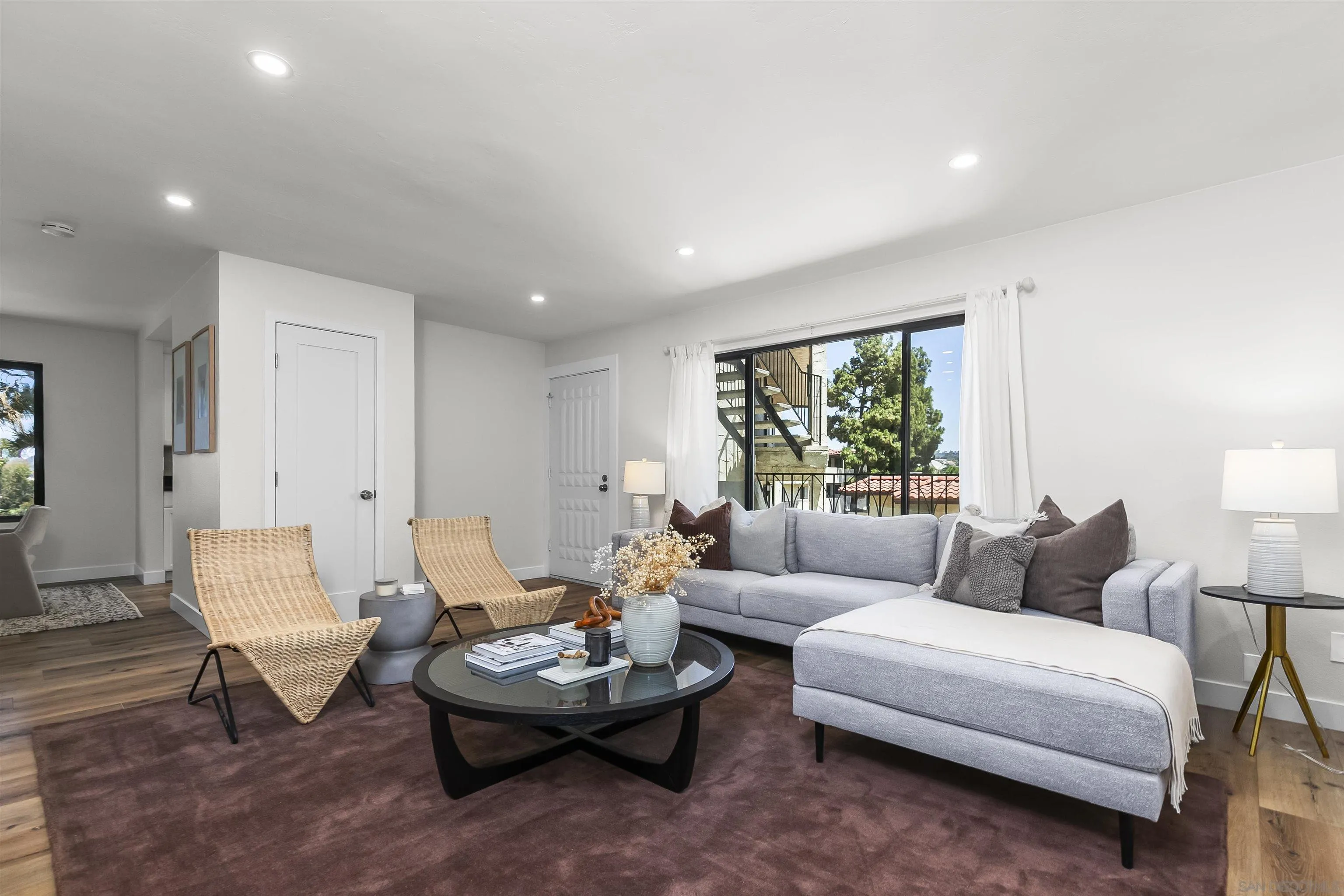 Photo #4: 250036159 Listing 