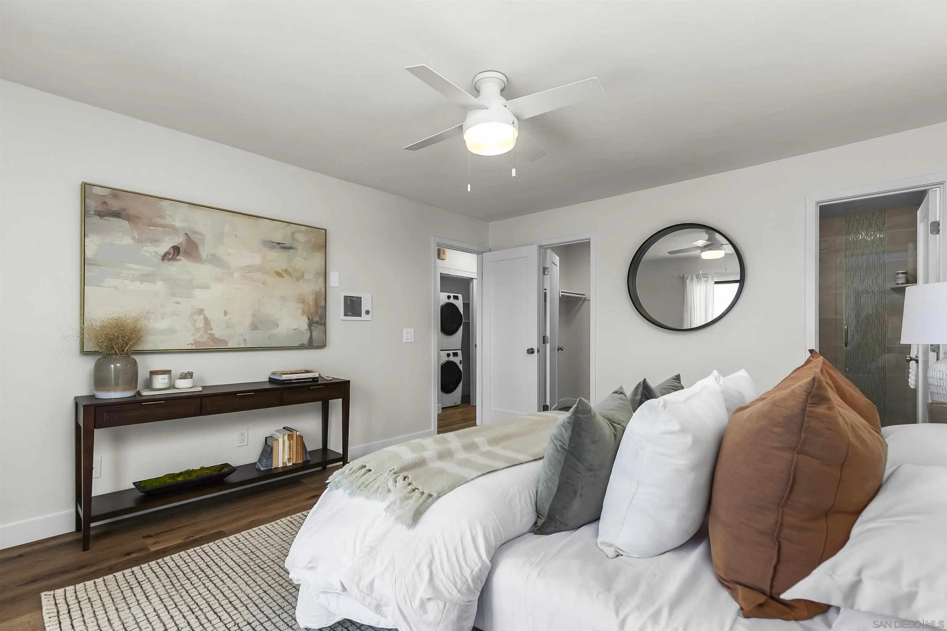 https://cdn.realtyfeed.com/cdn/127/250036159/decea1ba5ef7596877db524a04f298c3.webp