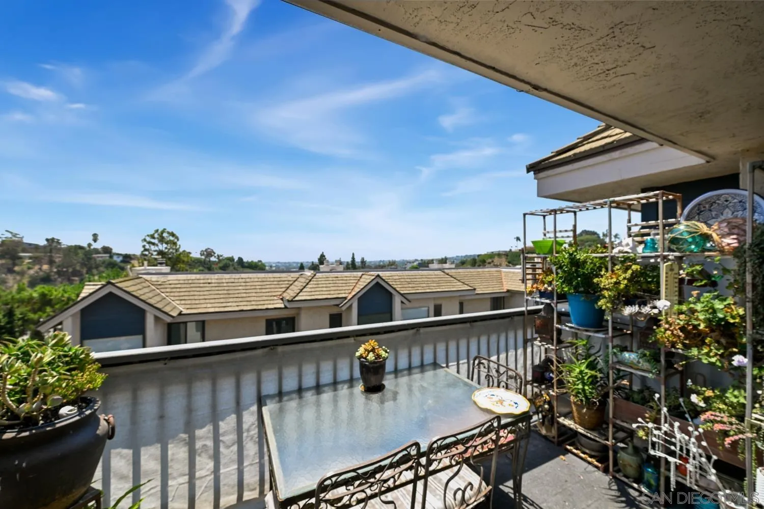 https://cdn.realtyfeed.com/cdn/127/250036161/0ff807bc02e74f6a138e75274e71056f.webp