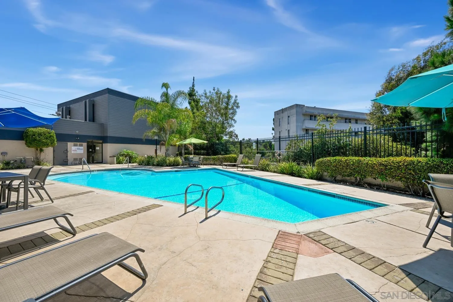 https://cdn.realtyfeed.com/cdn/127/250036161/c9d42c25e6371eaa0cad9476ac11acca.webp