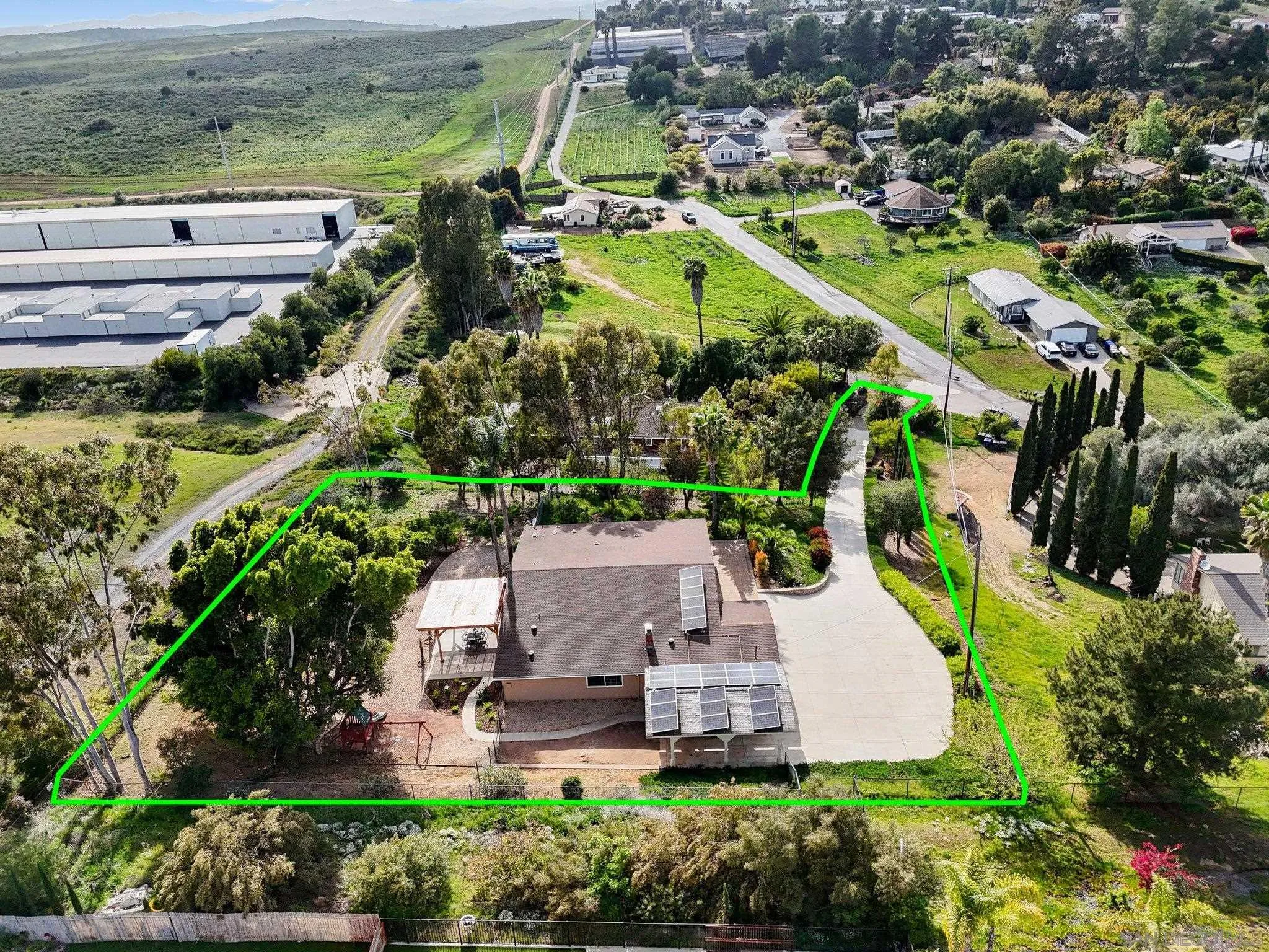 https://cdn.realtyfeed.com/cdn/127/250036176/0cd7ccfaec19100a97840479c0f261ec.webp