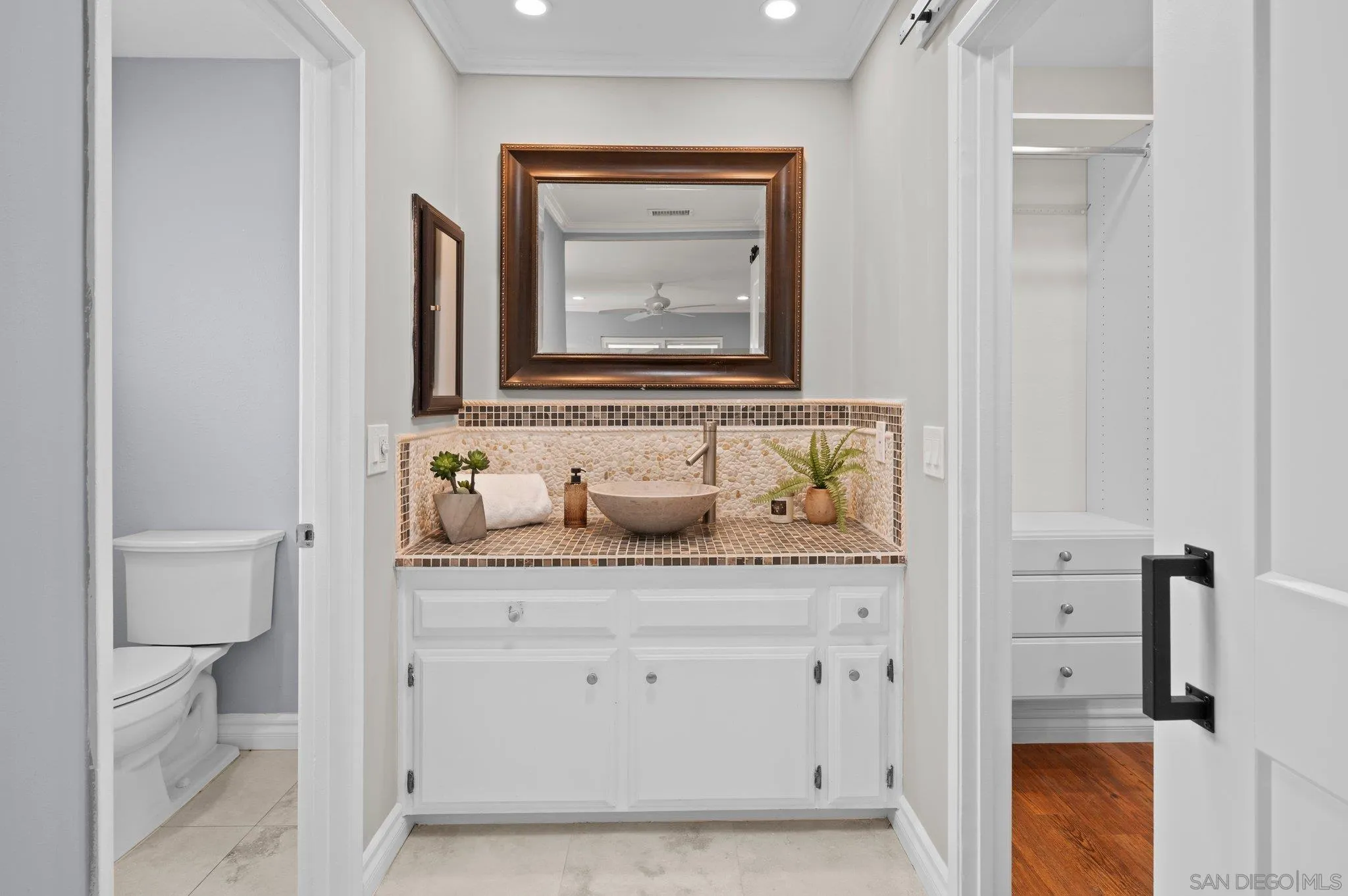 https://cdn.realtyfeed.com/cdn/127/250036176/39f1dcdb9b45c47e73303a979b73fa44.webp