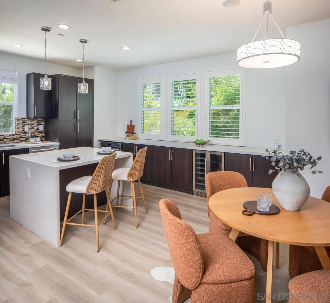 https://cdn.realtyfeed.com/cdn/127/250036179/7dd25b534ac6b8c7548cc09b0ee70f0b.webp