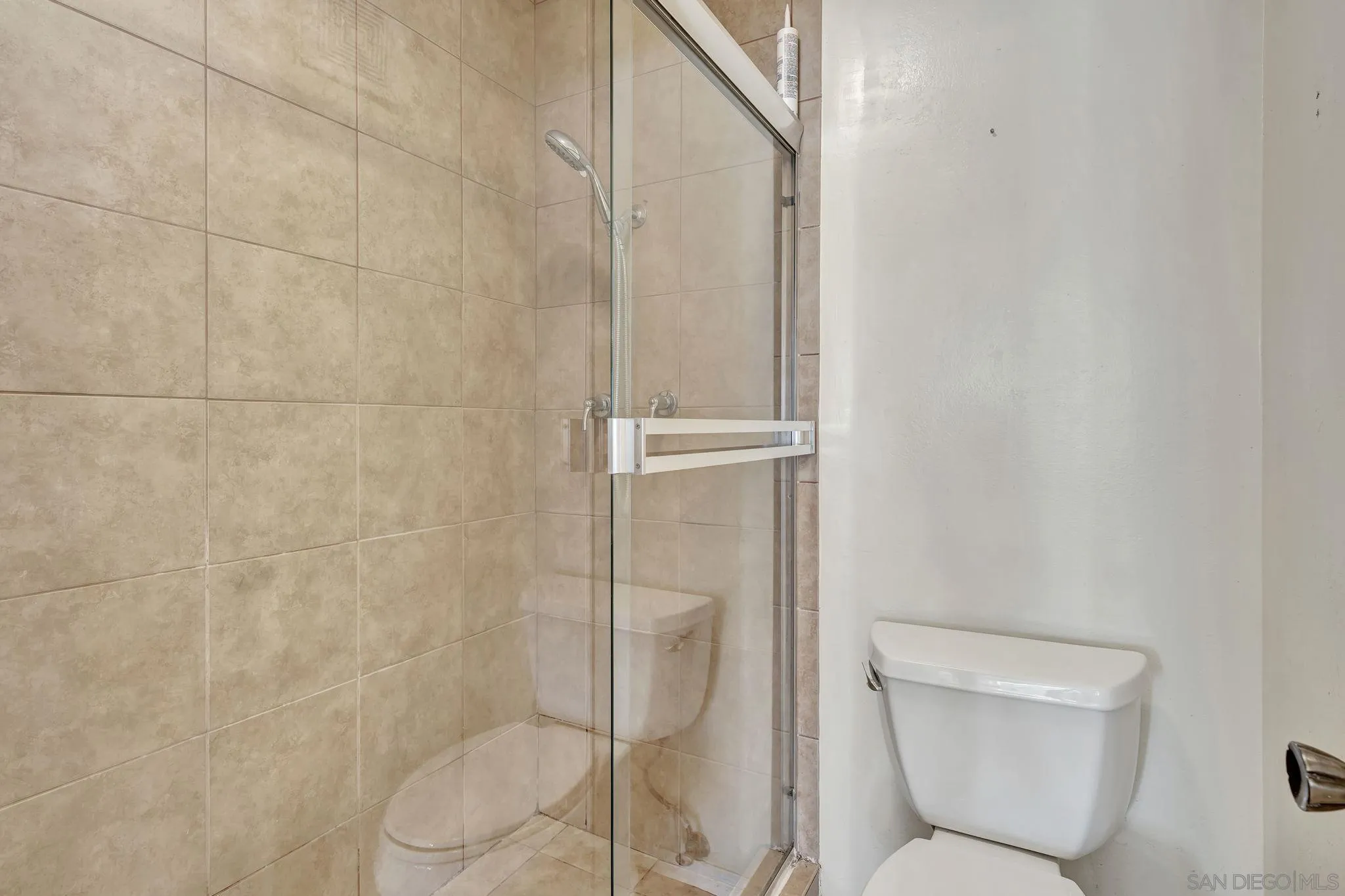 Photo #15: 250036186 Listing: Photo #15