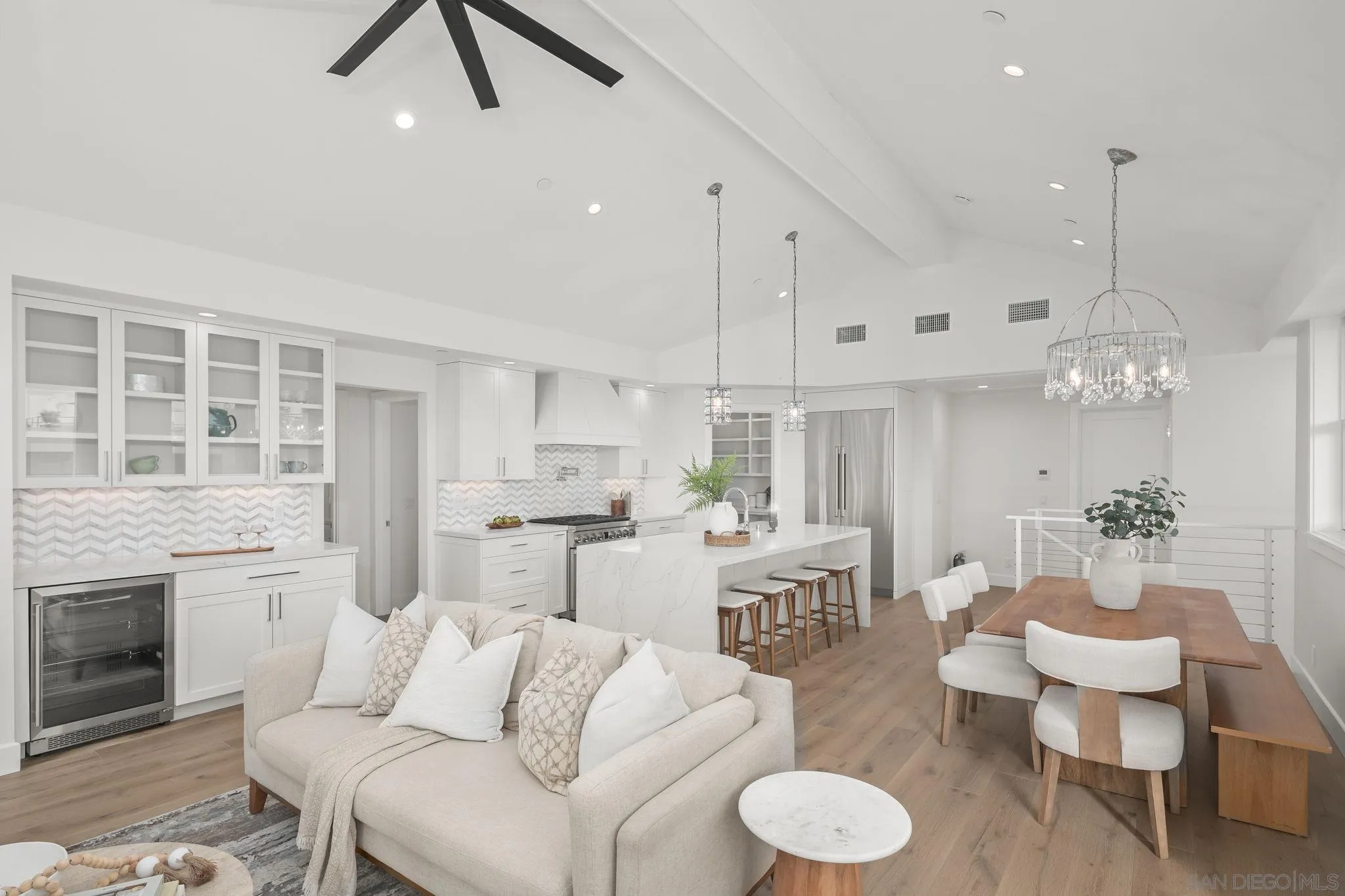 Photo #18: 250036191 Listing: Photo #18