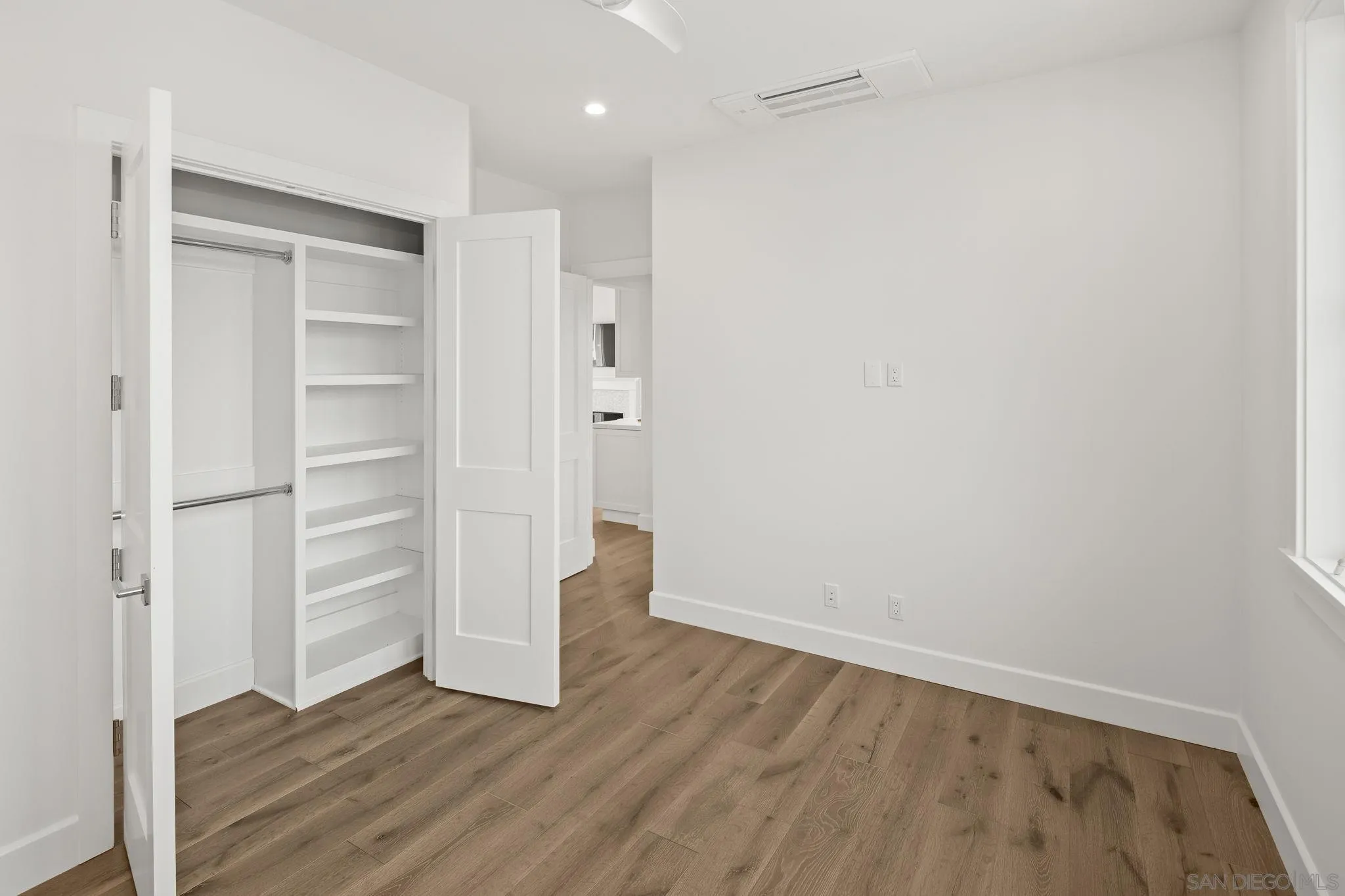 Photo #26: 250036191 Listing: Photo #26