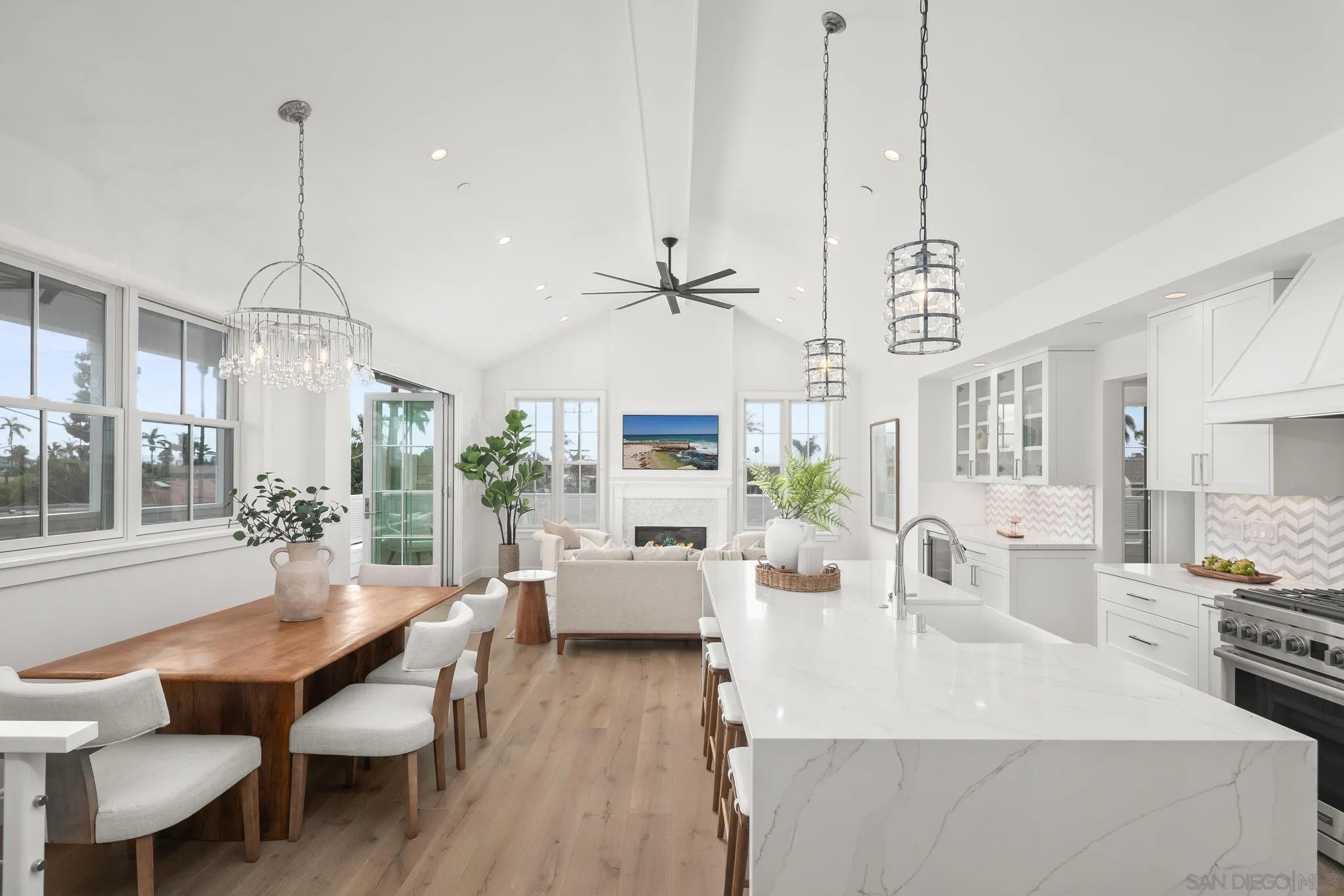 Photo #9: 250036191 Listing: Photo #9