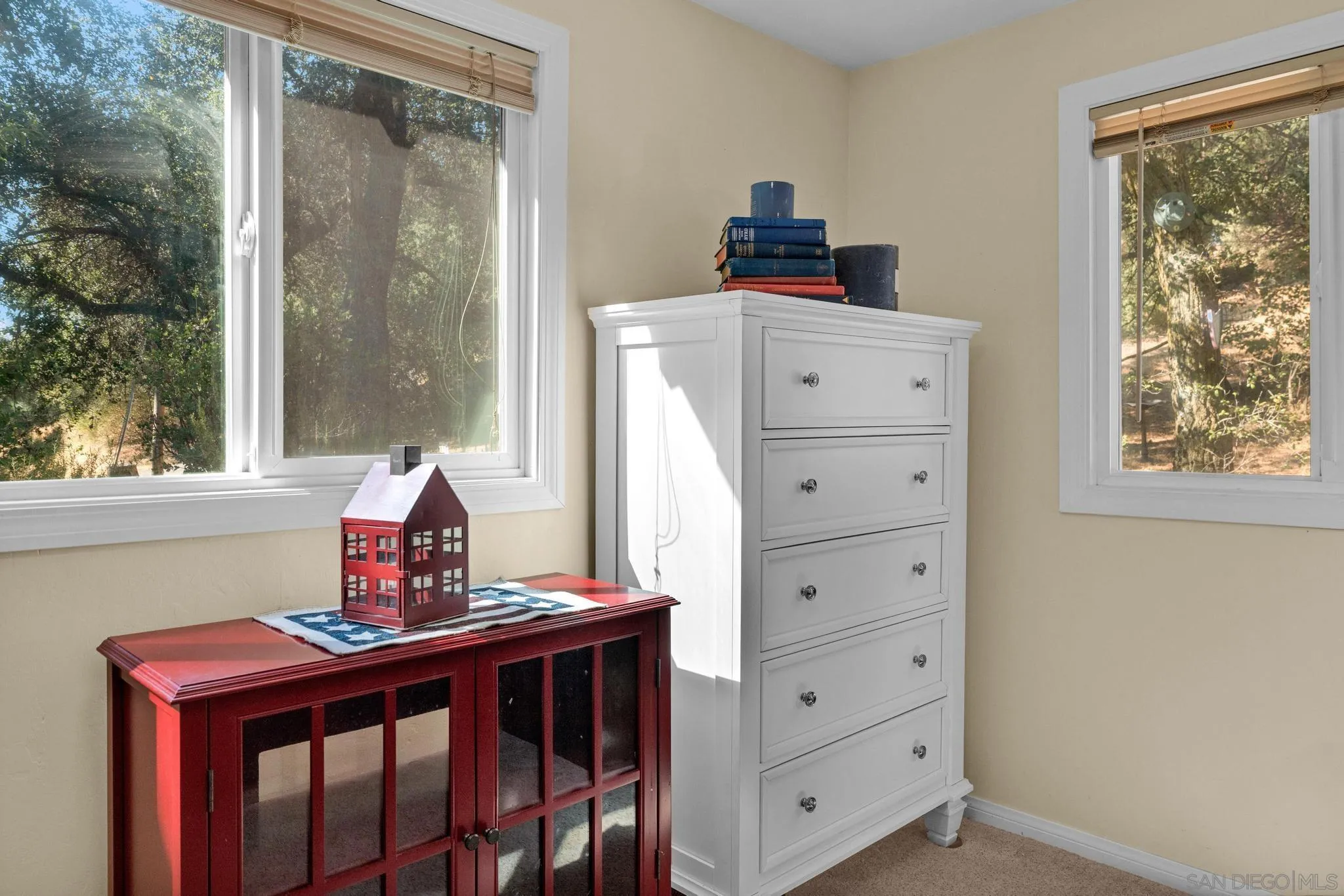 https://cdn.realtyfeed.com/cdn/127/250036192/15d1bc005127acfa3a0a473ac57fb867.webp