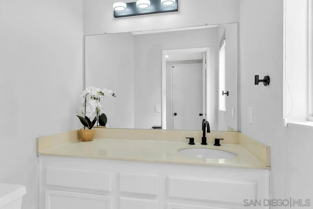 Photo #17: 250036197 Listing: Photo #17