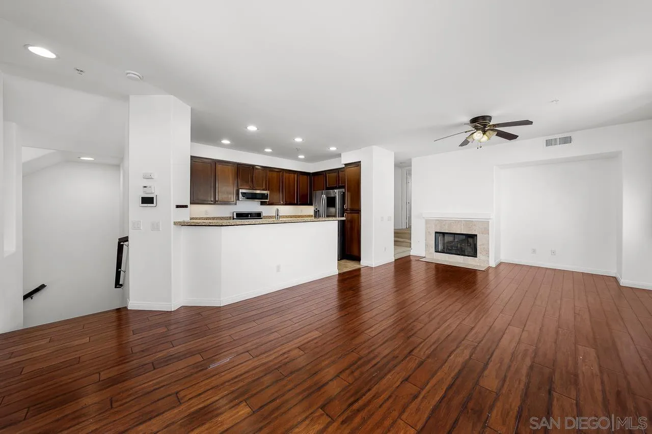 Photo #6: 250036202 Listing 