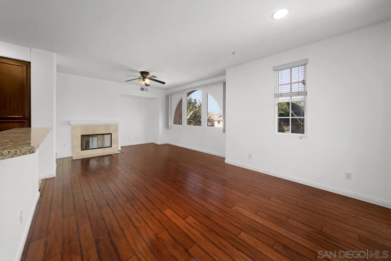 Photo #5: 250036202 Listing 