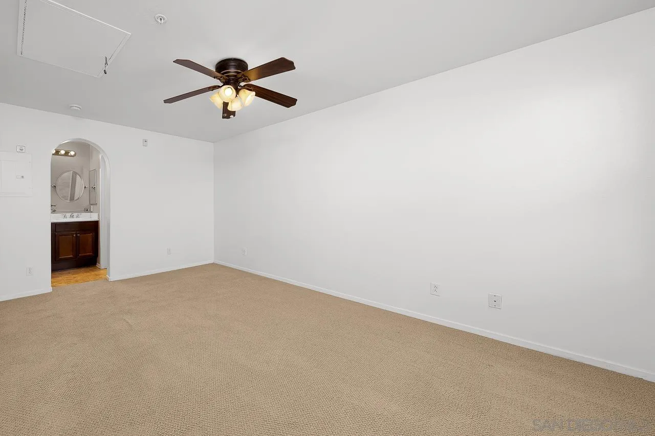 Photo #18: 250036202 Listing: Photo #18