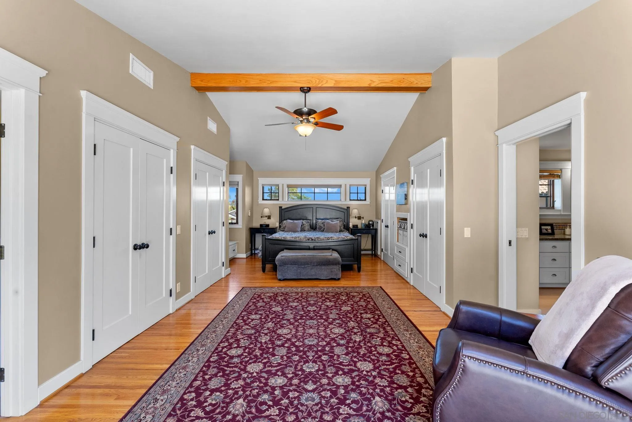 https://cdn.realtyfeed.com/cdn/127/250036205/2ef194de3b35b3ea1838f98dd86d34ee.webp