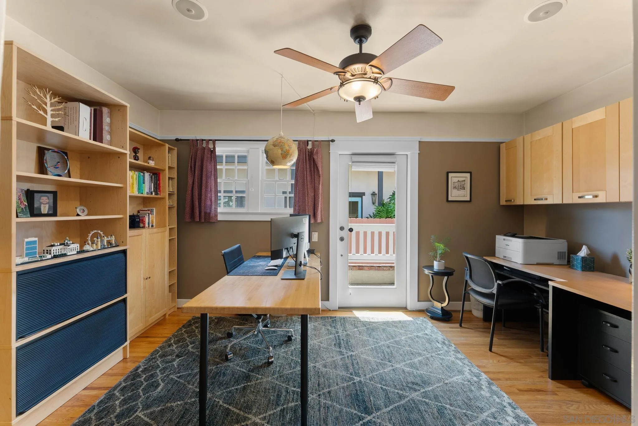 https://cdn.realtyfeed.com/cdn/127/250036205/a2a86707ba3b9e82d1f5b408c2552956.webp