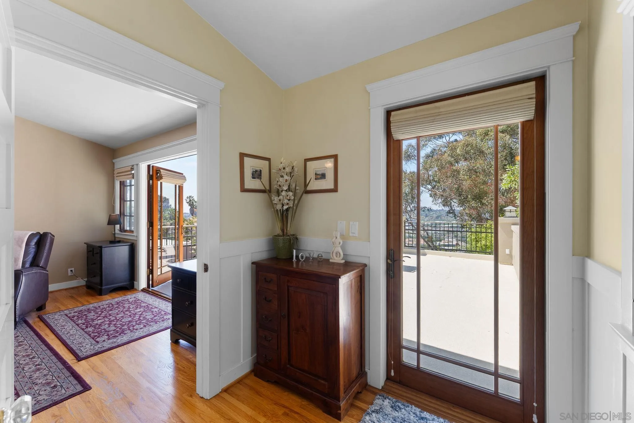 https://cdn.realtyfeed.com/cdn/127/250036205/e83a489e3365d3f7269da826bab37e2d.webp