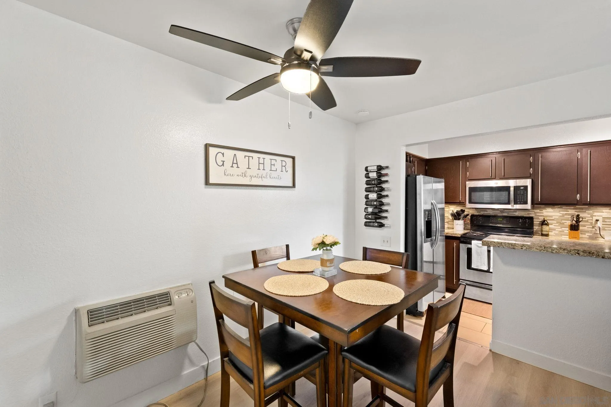 Photo #3: 250036207 Listing 