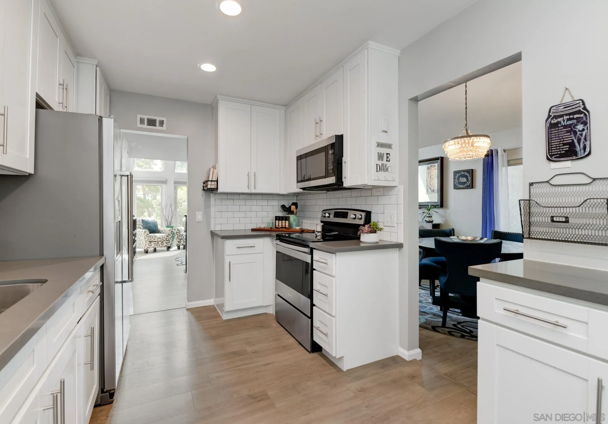 Photo #11: 250036211 Listing: Photo #11