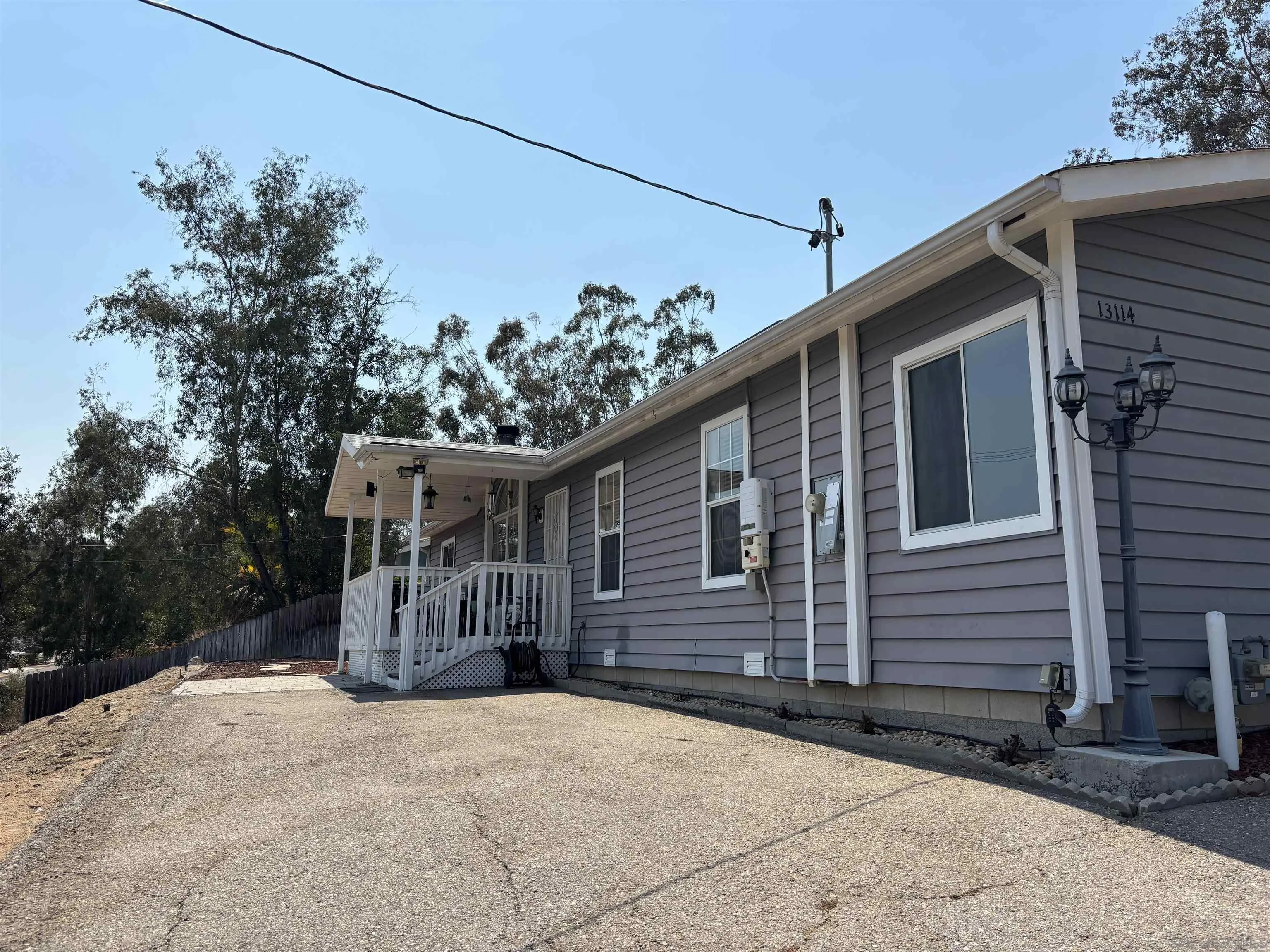https://cdn.realtyfeed.com/cdn/127/250036219/620ffe4a29e28fa2958f28b6e54bdc48.webp