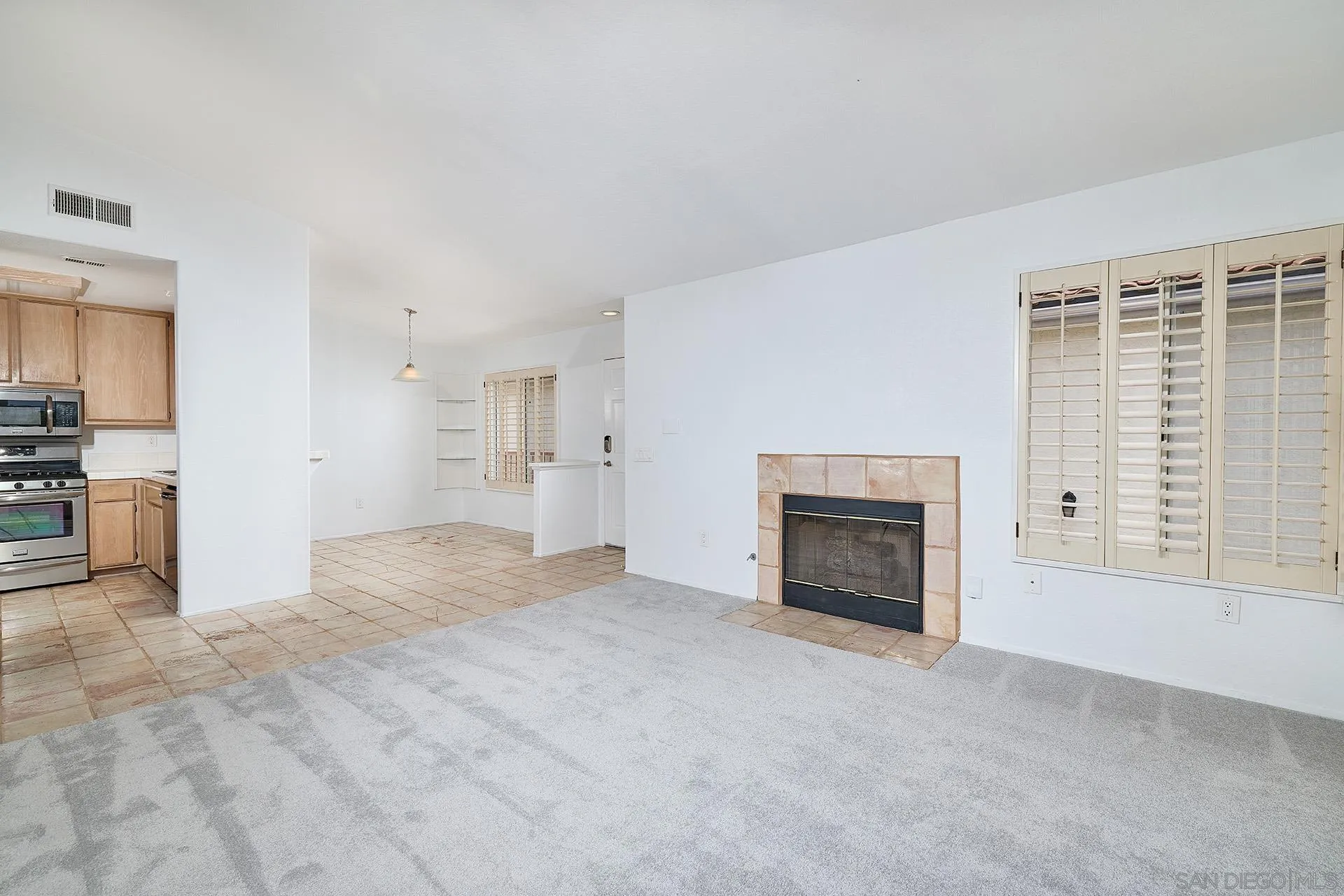 Photo #11: 250036222 Listing: Photo #11