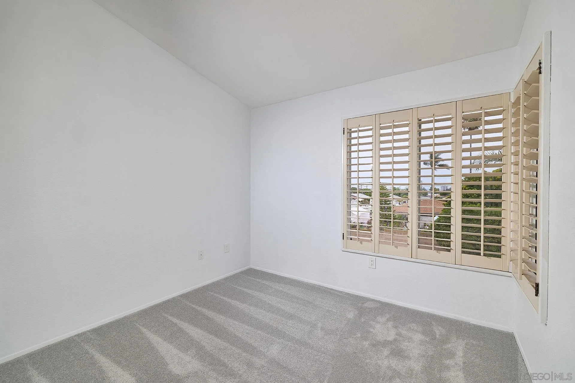 Photo #16: 250036222 Listing: Photo #16