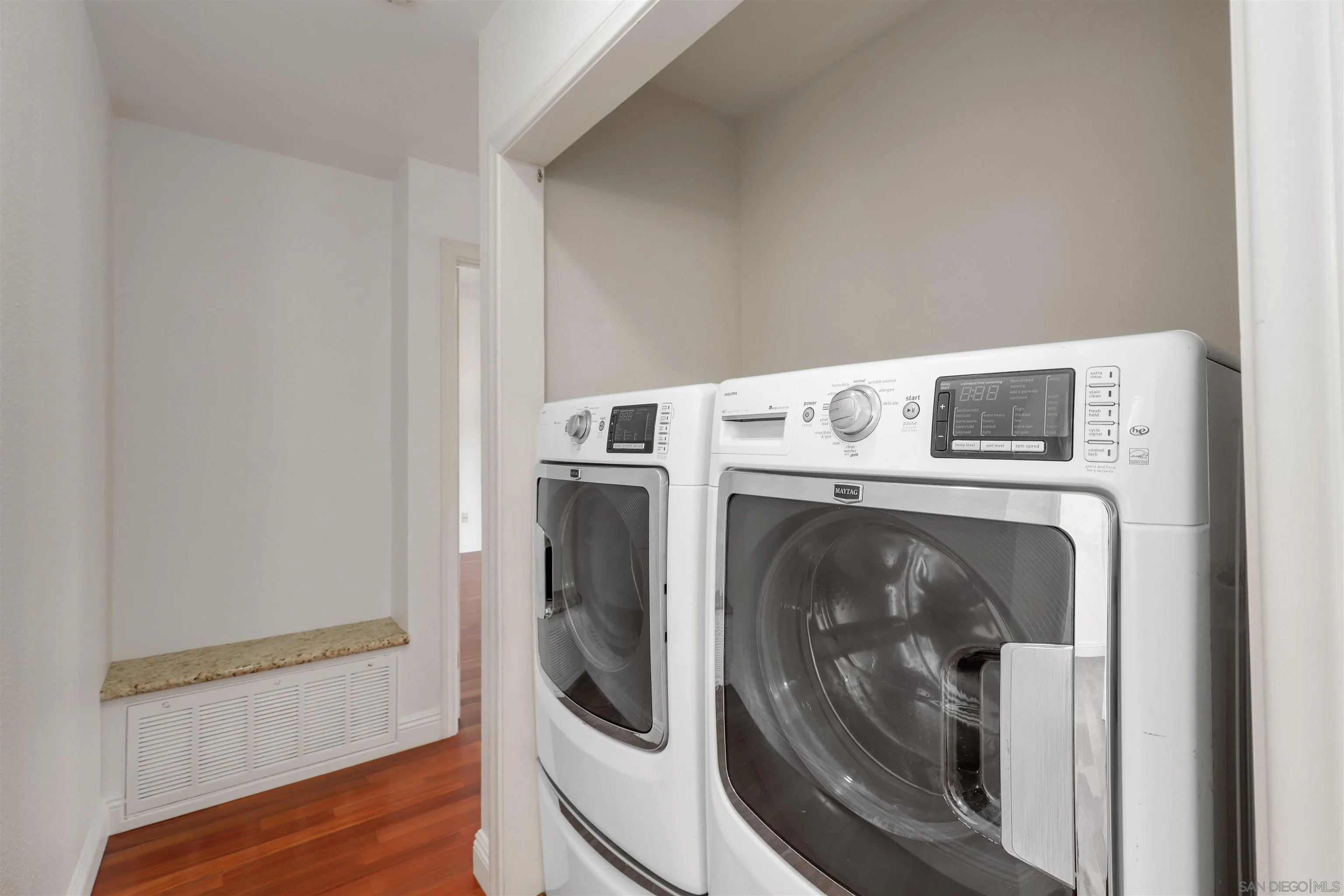 Photo #13: 250036223 Listing: Photo #13