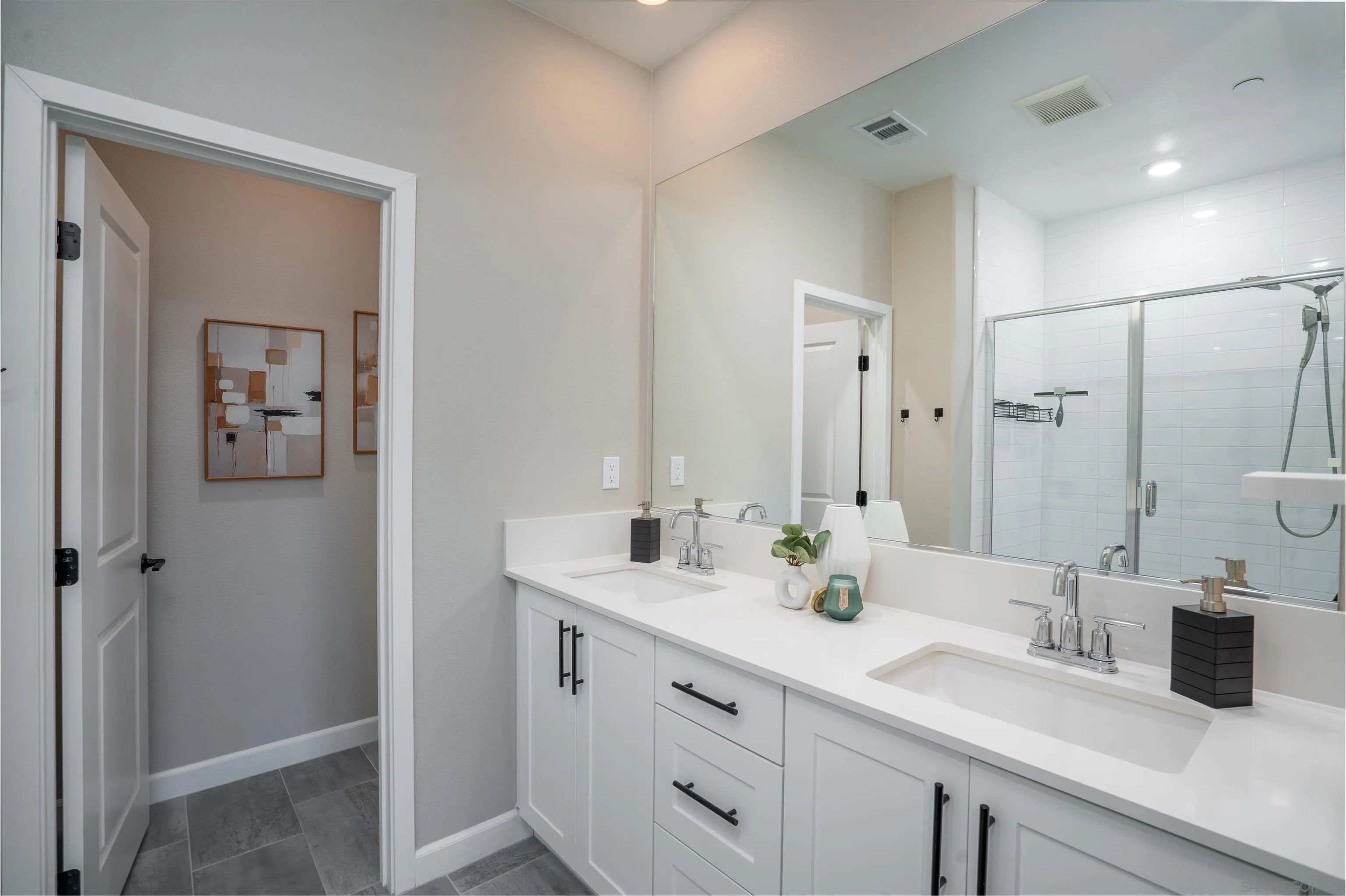 Photo #11: 250036228 Listing: Photo #11