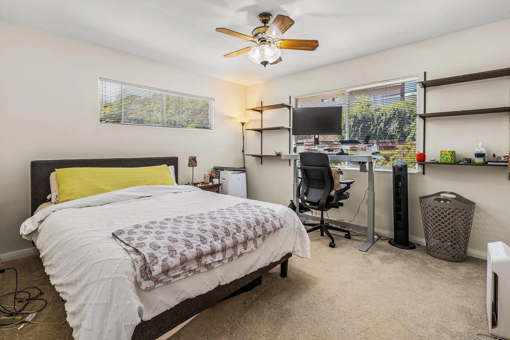 https://cdn.realtyfeed.com/cdn/127/250036229/792163f3770a2c2f29d0949baedf2f81.webp